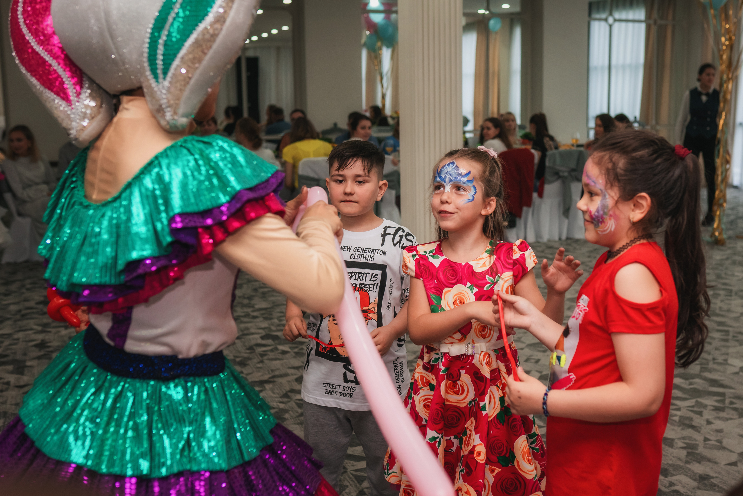 Мария и Анастасия. Семейный фотограф в Алматы Анжелика Али Номан