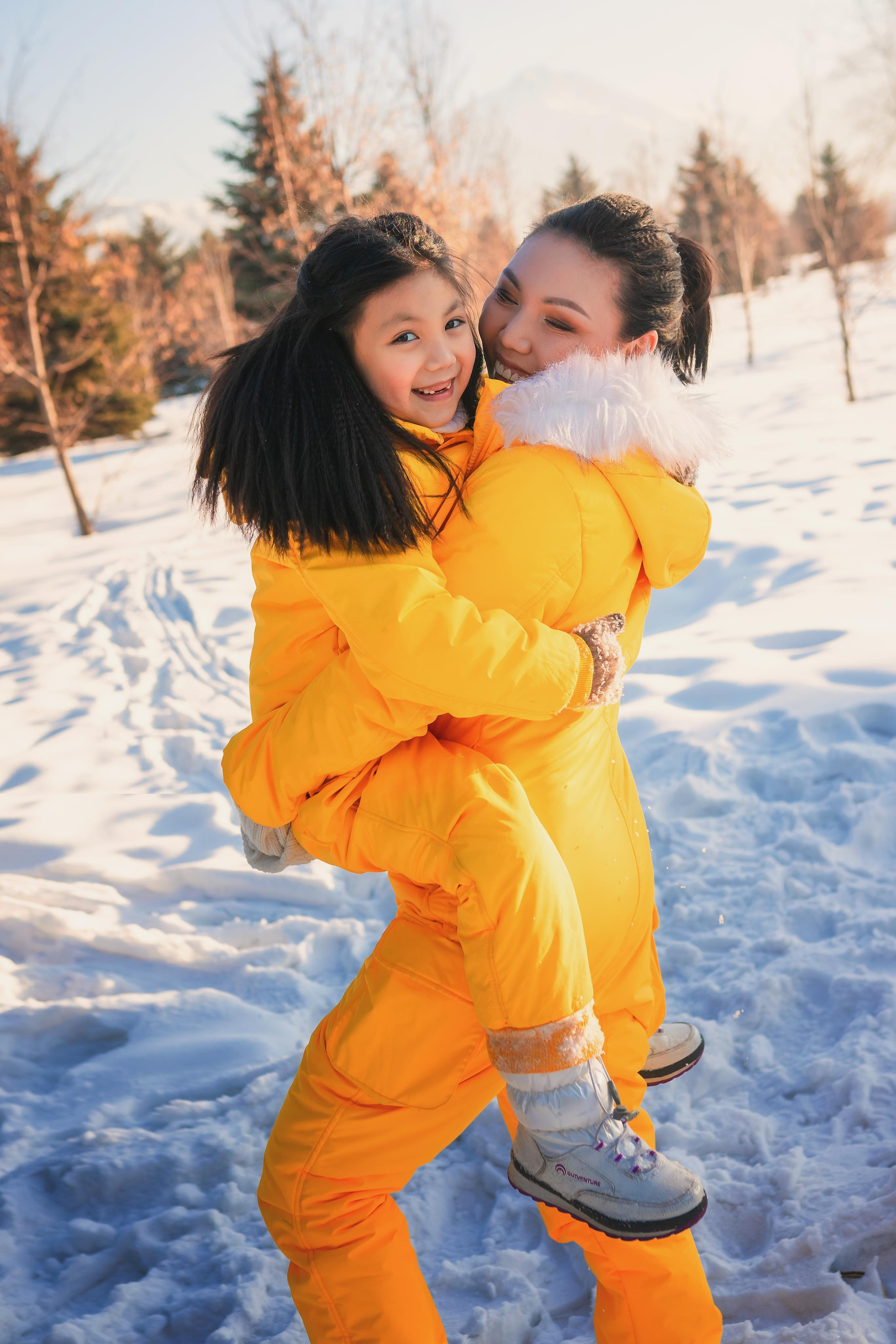 Мадина и Диана. Семейный фотограф в Алматы Анжелика Али Номан