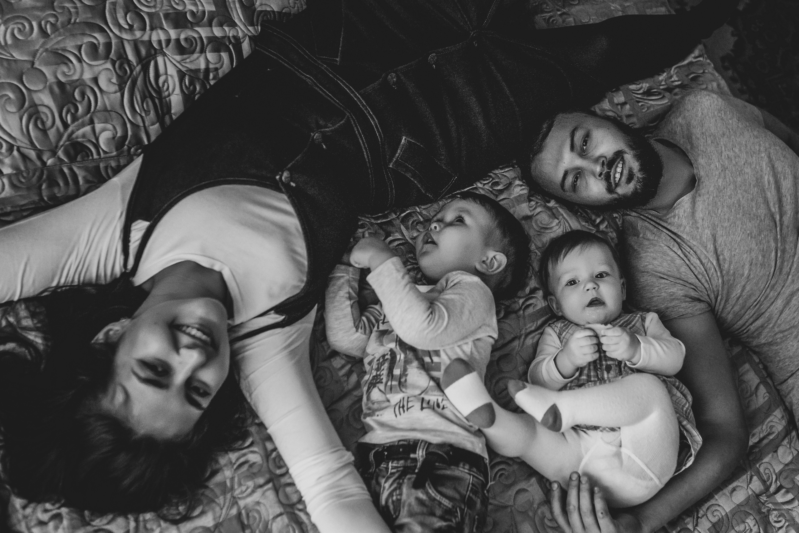 Руслан, Саша, Давид и Соня. Семейный фотограф в Алматы Анжелика Али Номан