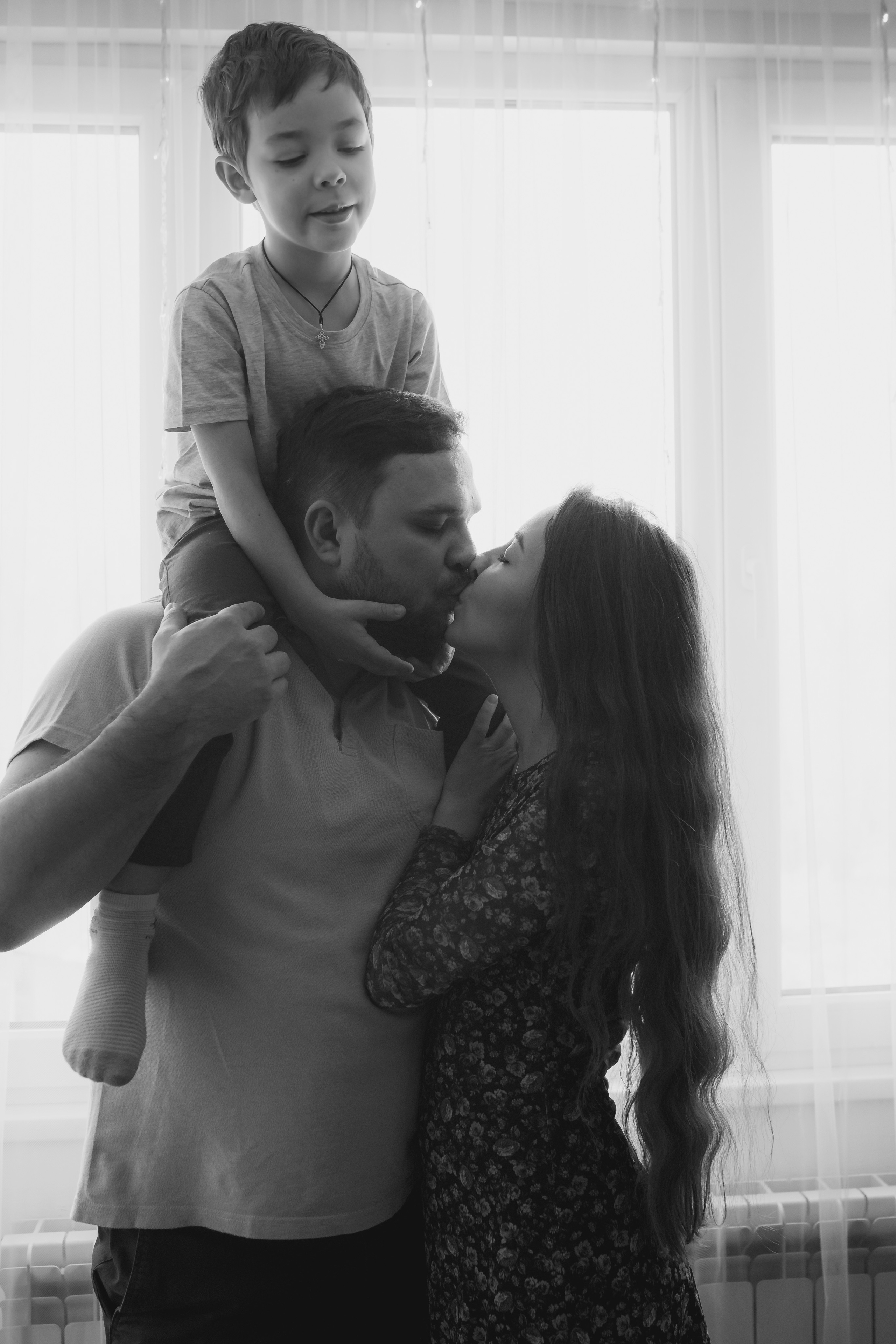 Егор, Руслана, Глеб, Мария. Семейный фотограф в Алматы Анжелика Али Номан