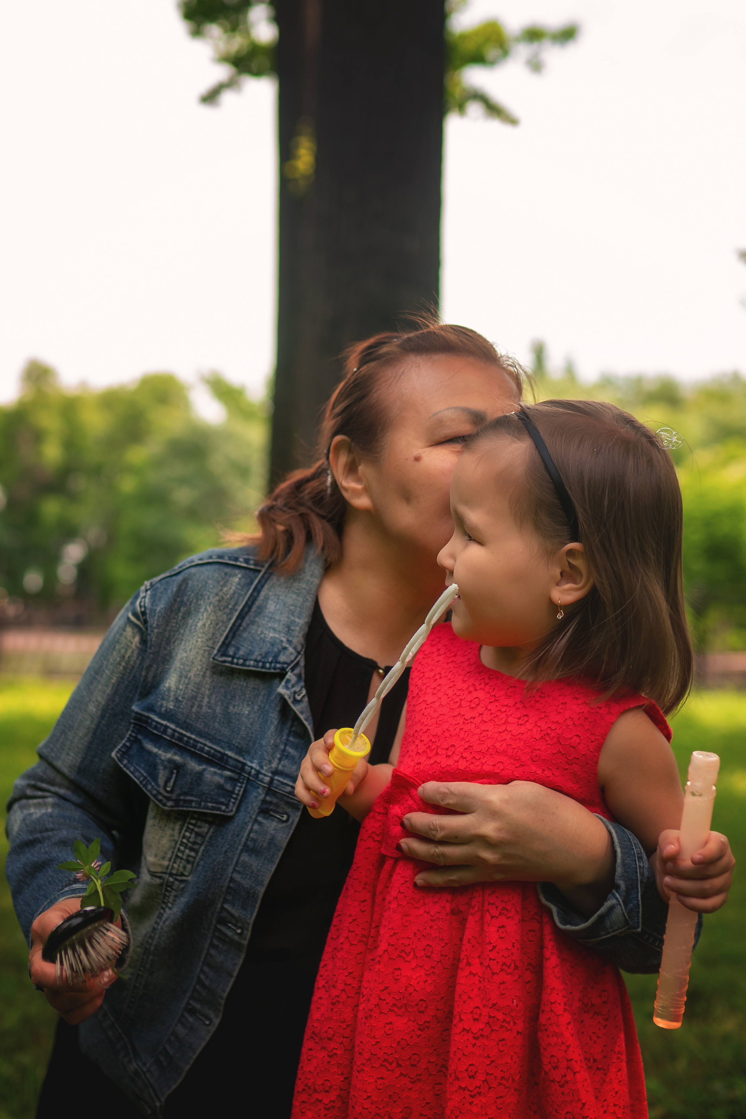 Асель и Айлин. Семейный фотограф в Алматы Анжелика Али Номан