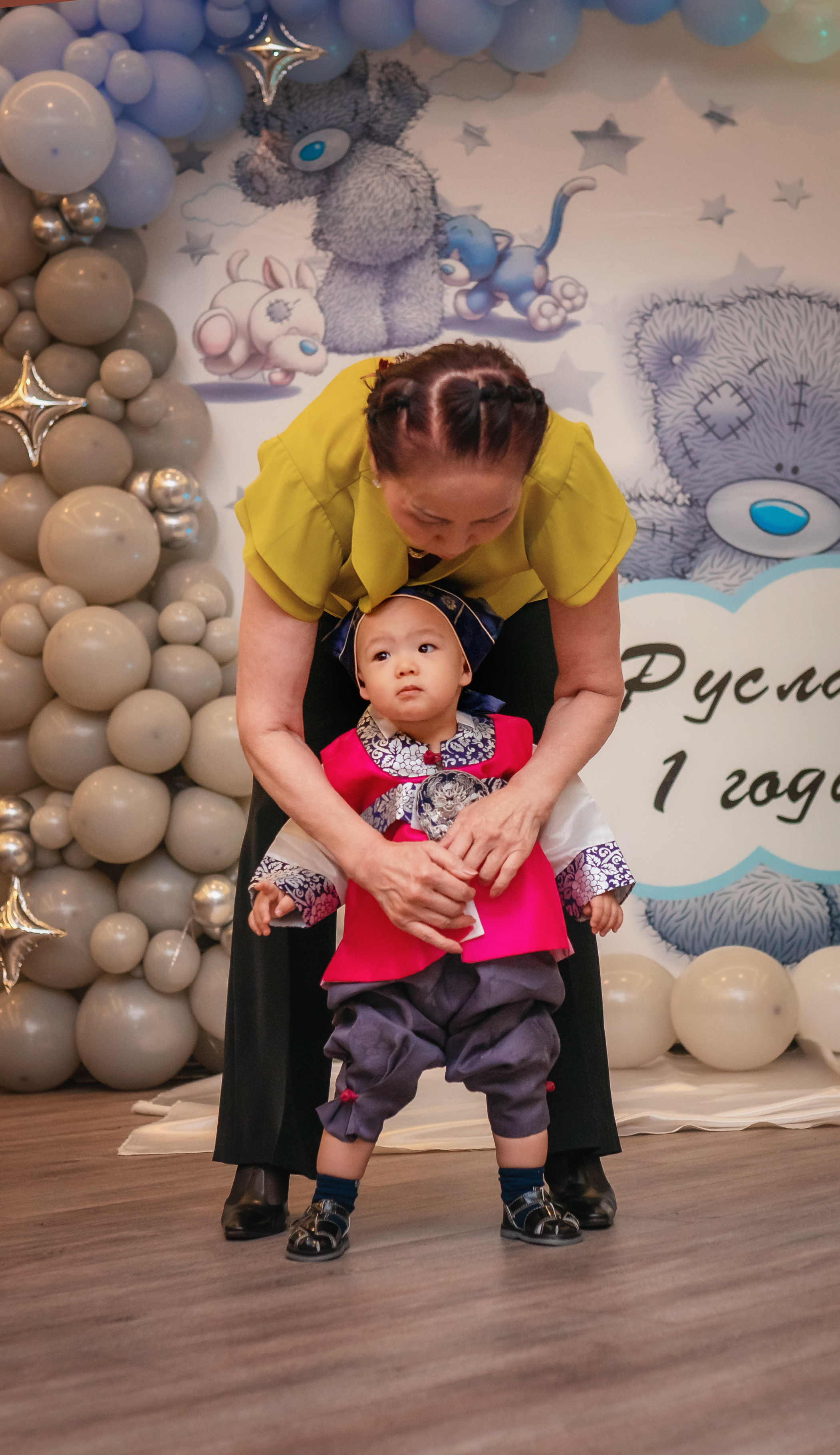 Руслану годик. Семейный фотограф в Алматы Анжелика Али Номан