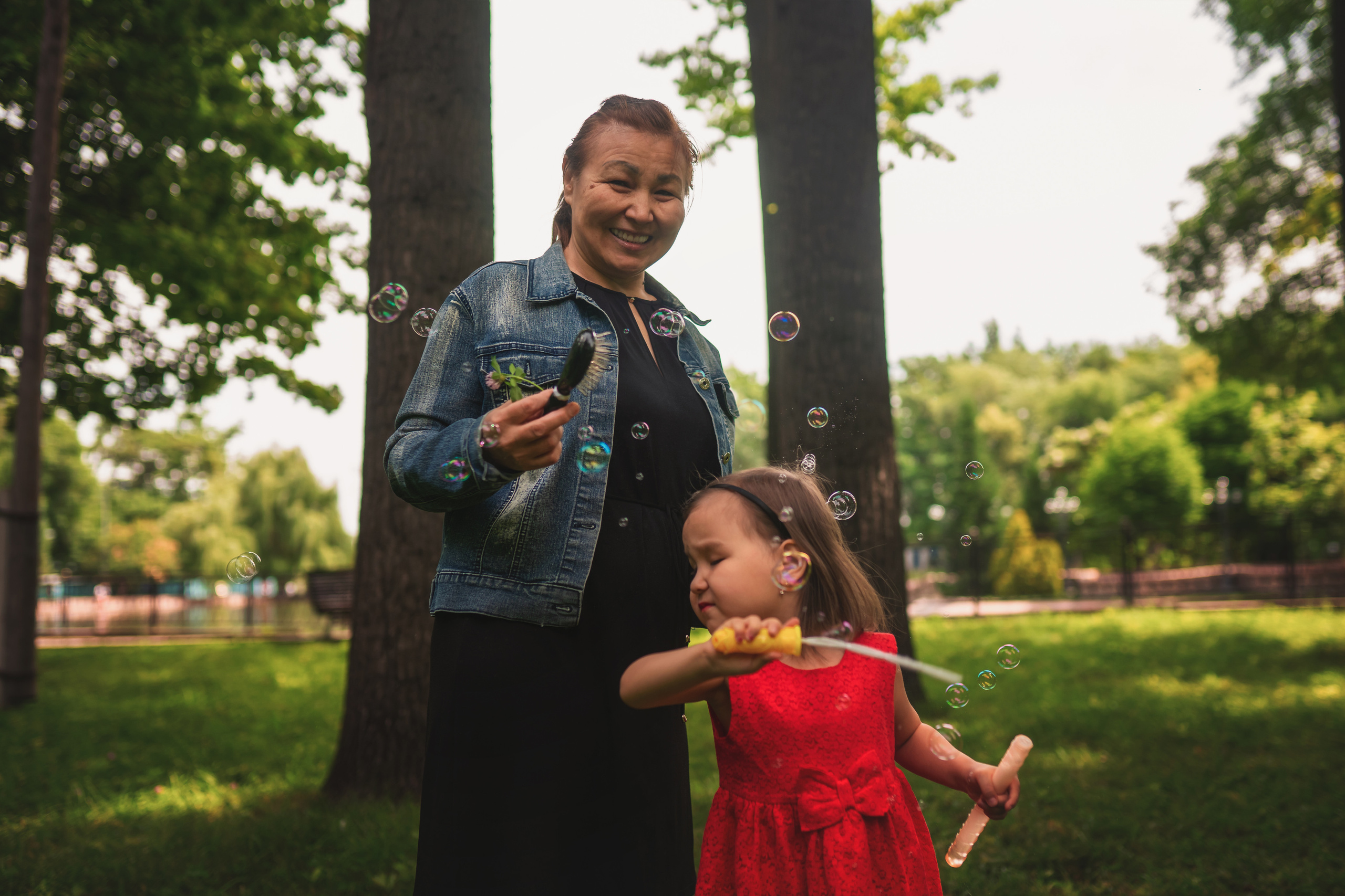 Асель и Айлин. Семейный фотограф в Алматы Анжелика Али Номан