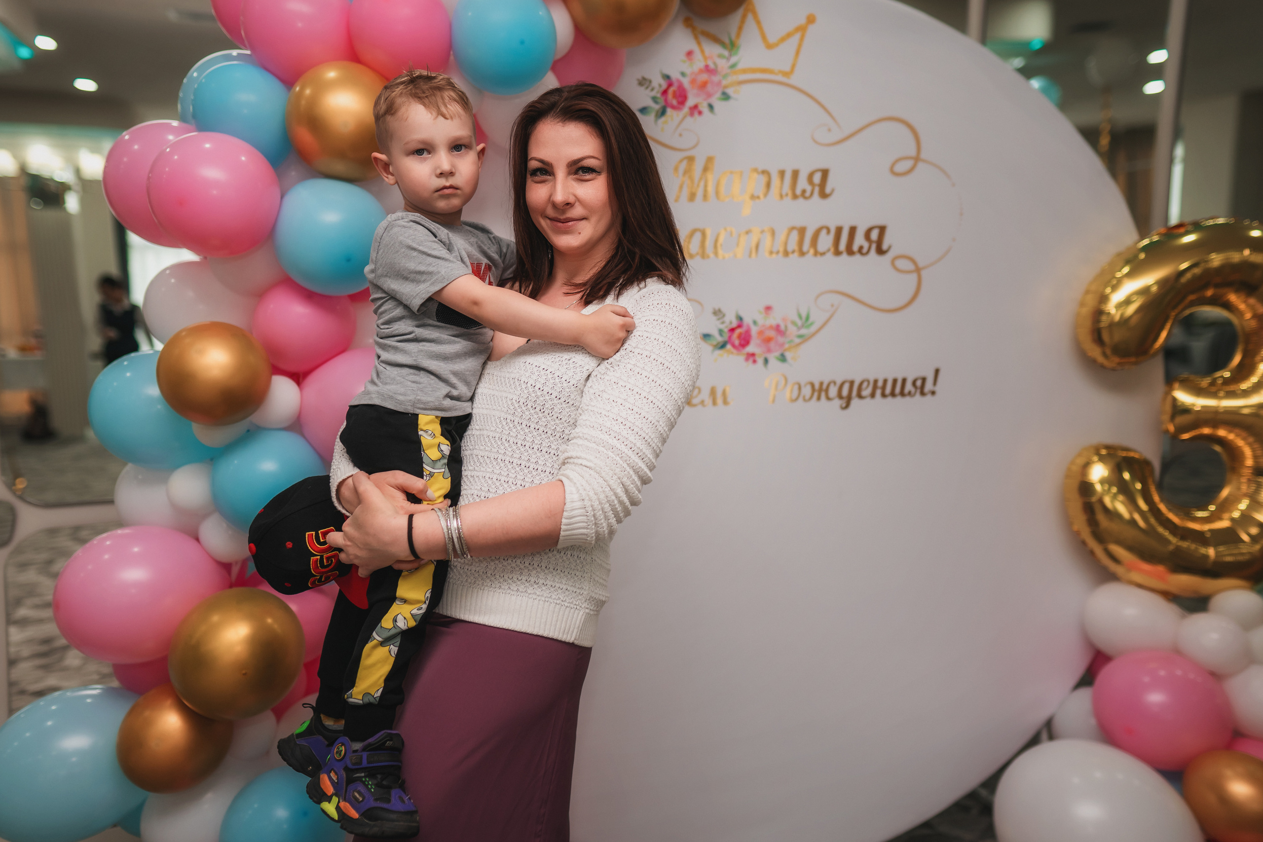 Мария и Анастасия. Семейный фотограф в Алматы Анжелика Али Номан