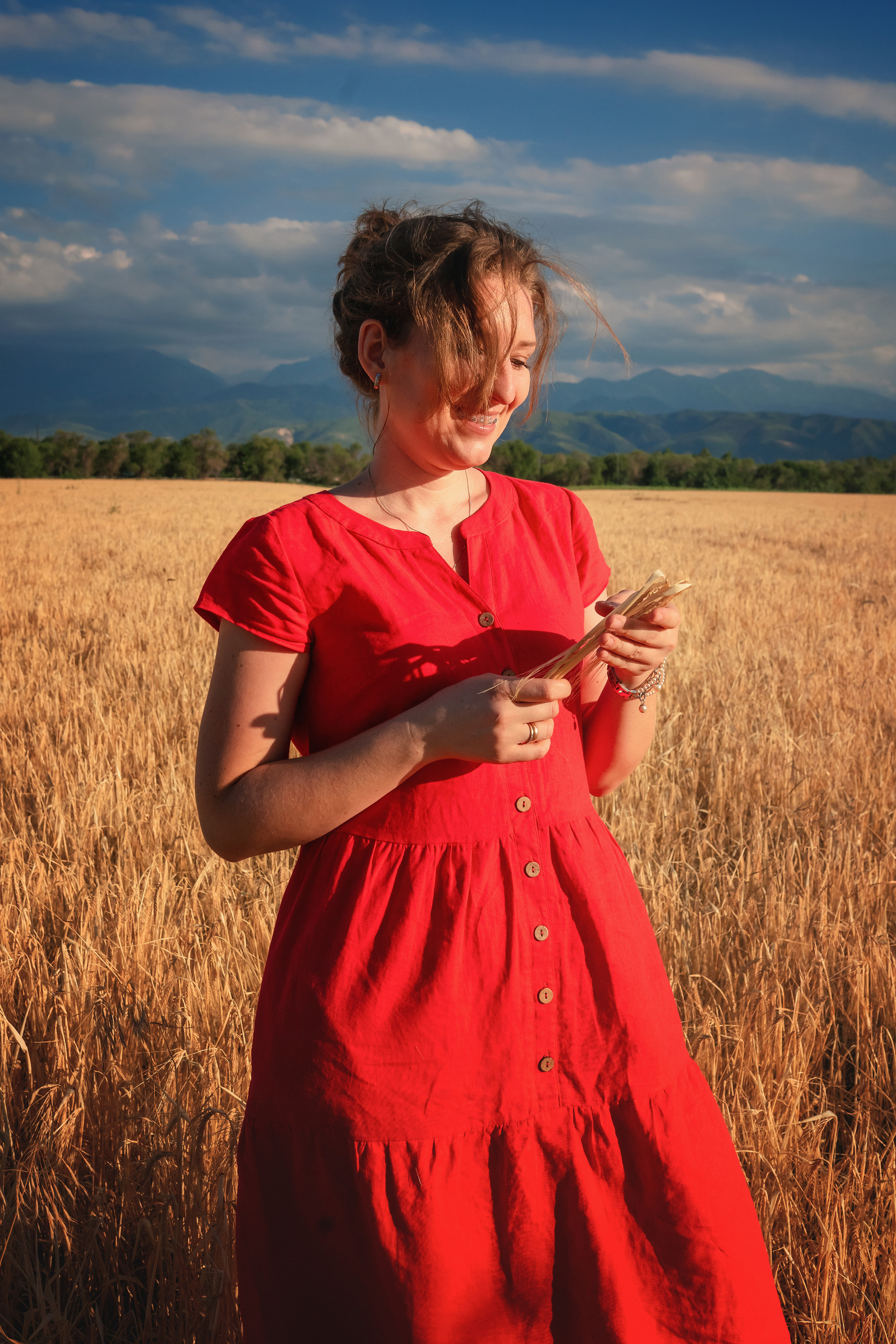 Миша, Настя, Полина и Леша в поле. Семейный фотограф в Алматы Анжелика Али Номан