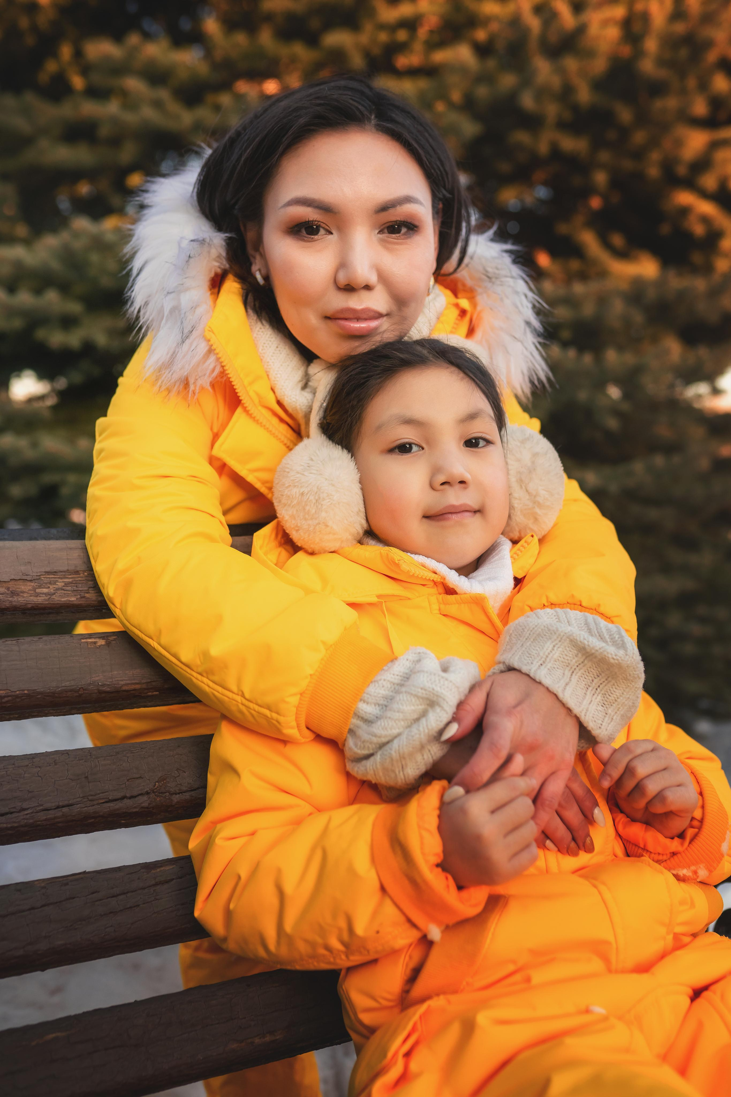 Мадина и Диана. Семейный фотограф в Алматы Анжелика Али Номан