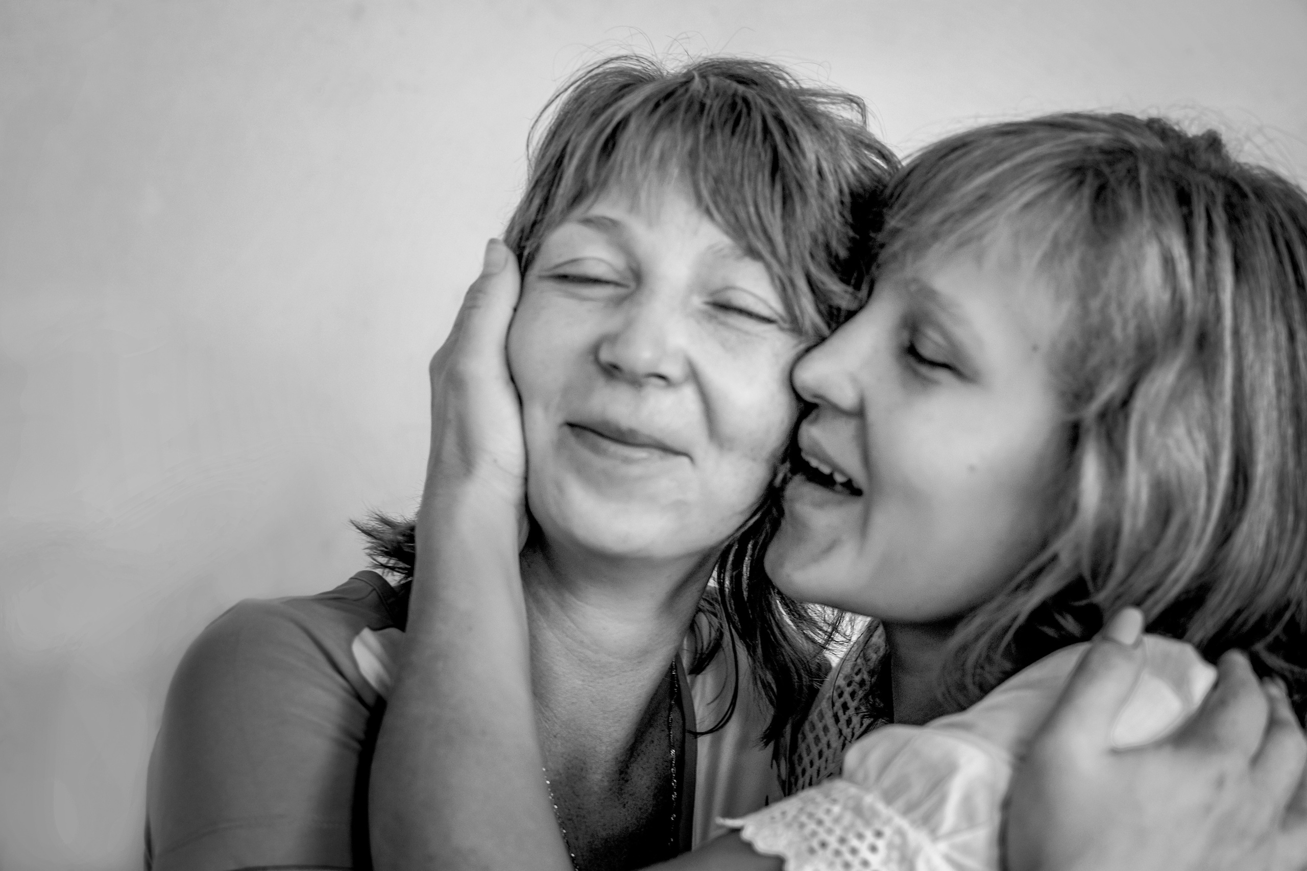 Люба и Алена. Семейный фотограф в Алматы Анжелика Али Номан