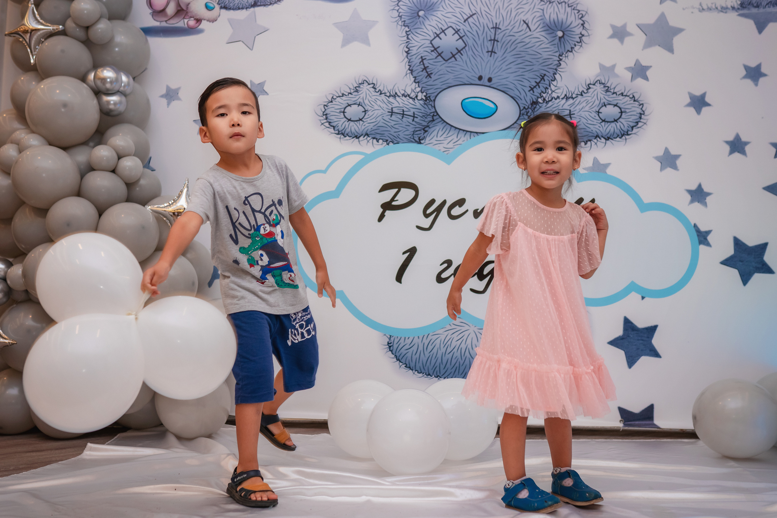 Руслану годик. Семейный фотограф в Алматы Анжелика Али Номан