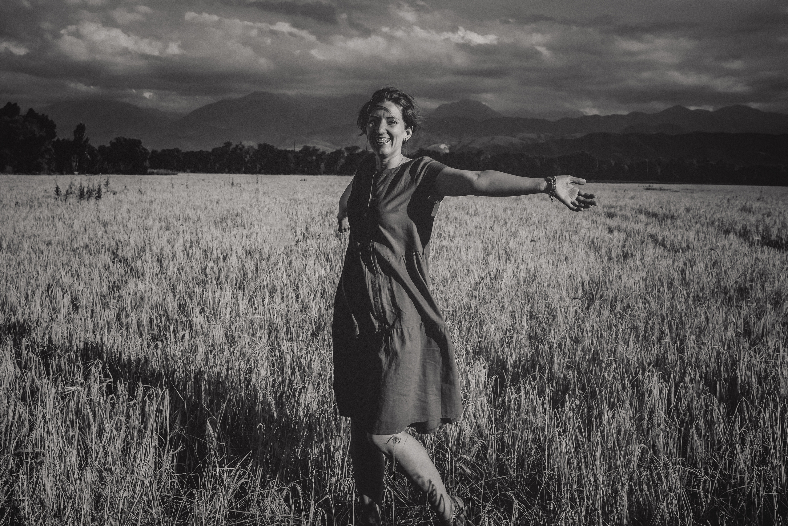 Миша, Настя, Полина и Леша в поле. Семейный фотограф в Алматы Анжелика Али Номан