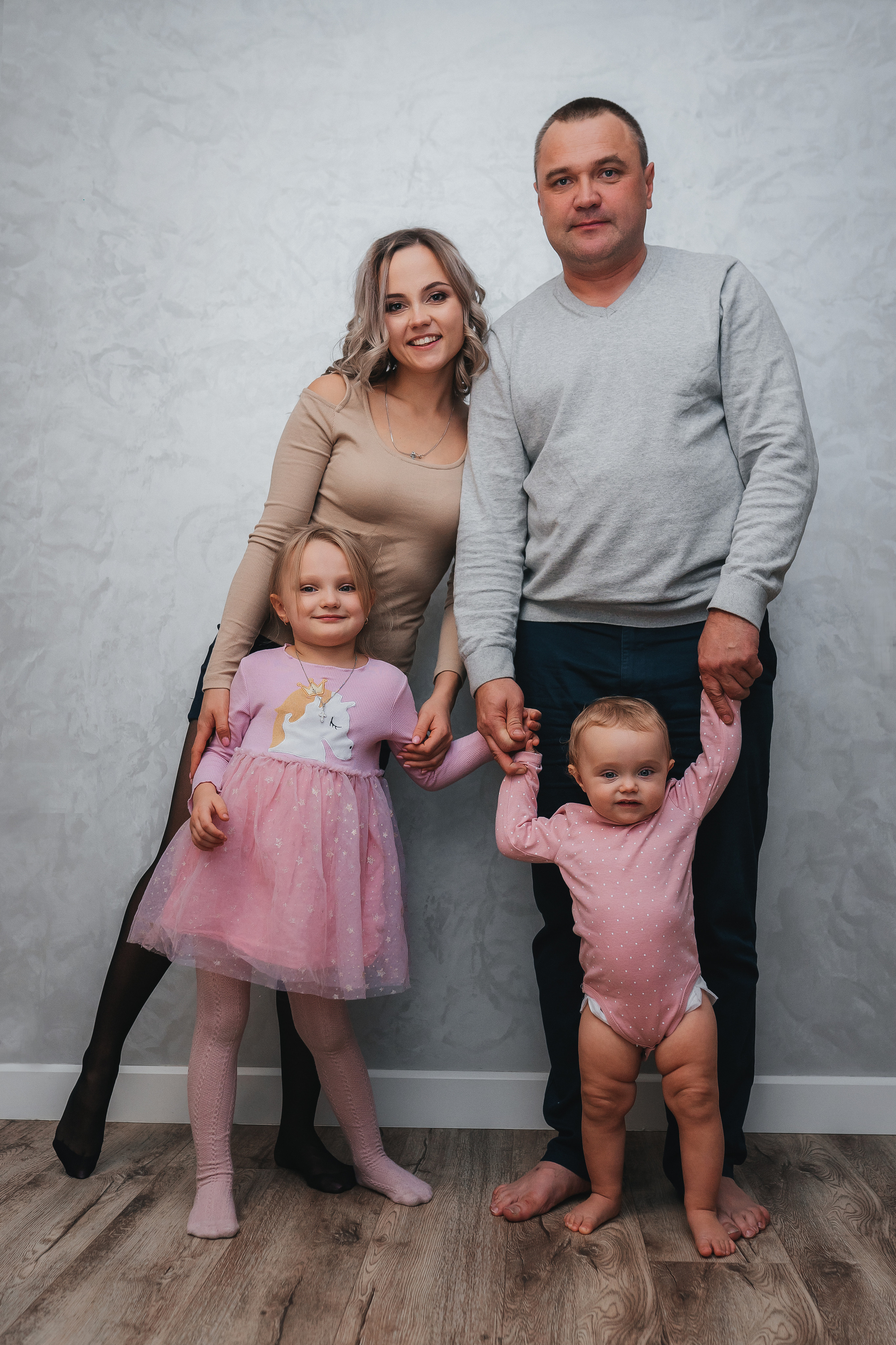 Годик Алисы дома. Семейный фотограф в Алматы Анжелика Али Номан