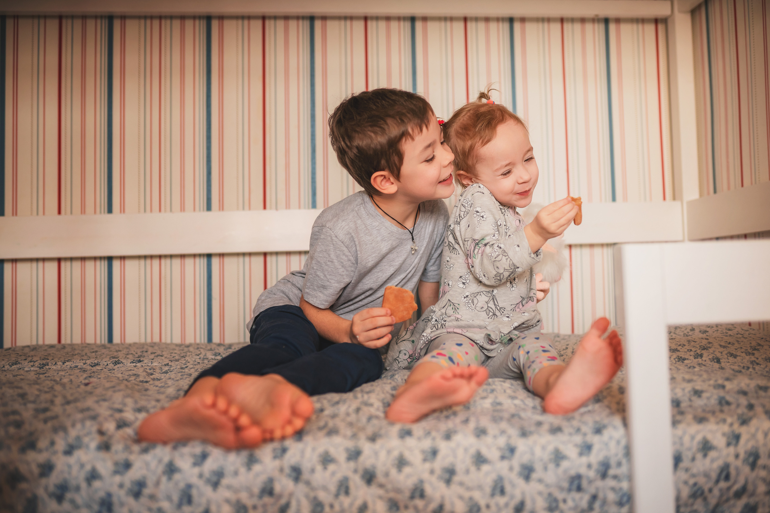 Егор, Руслана, Глеб, Мария. Семейный фотограф в Алматы Анжелика Али Номан