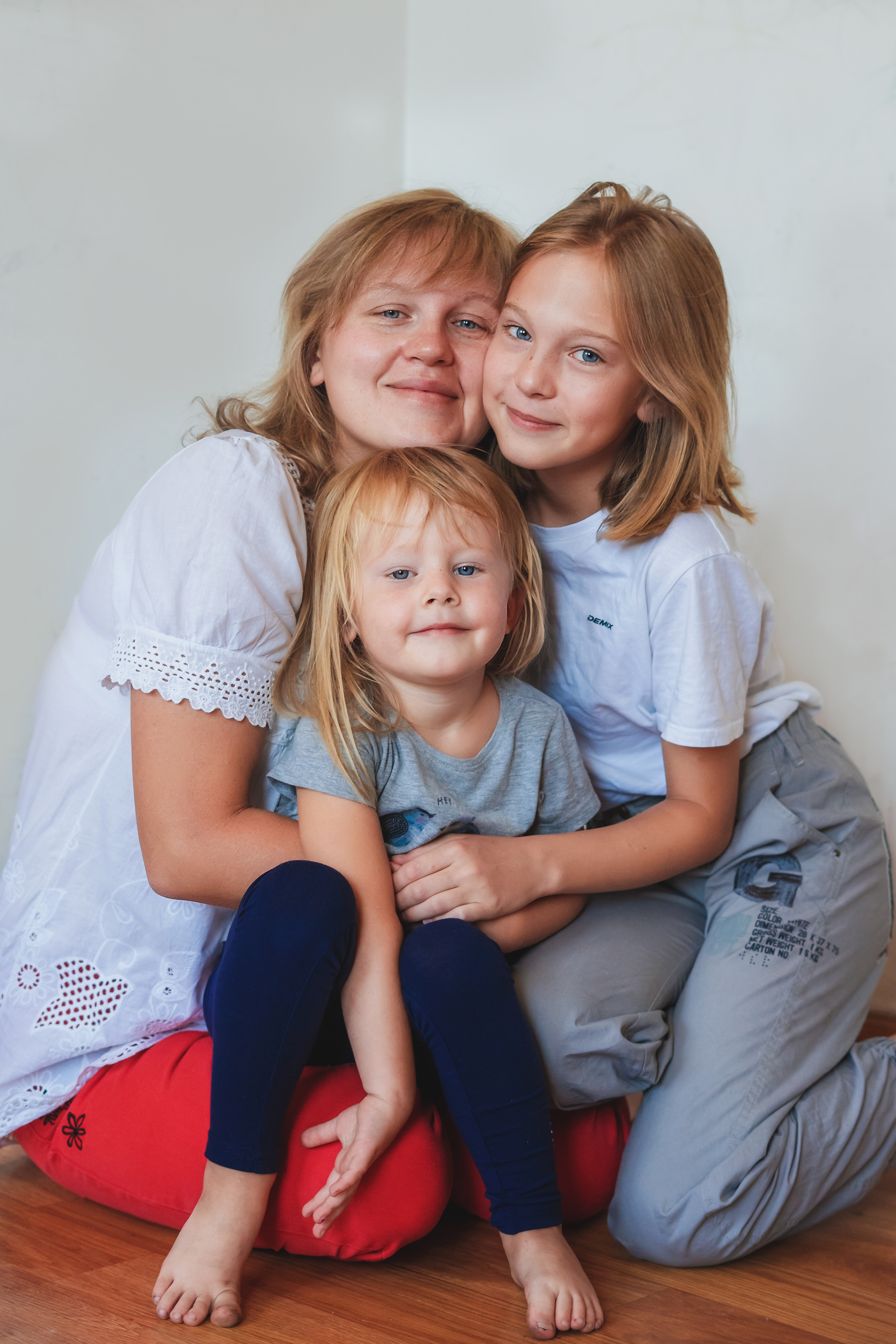 Люба и Алена. Семейный фотограф в Алматы Анжелика Али Номан