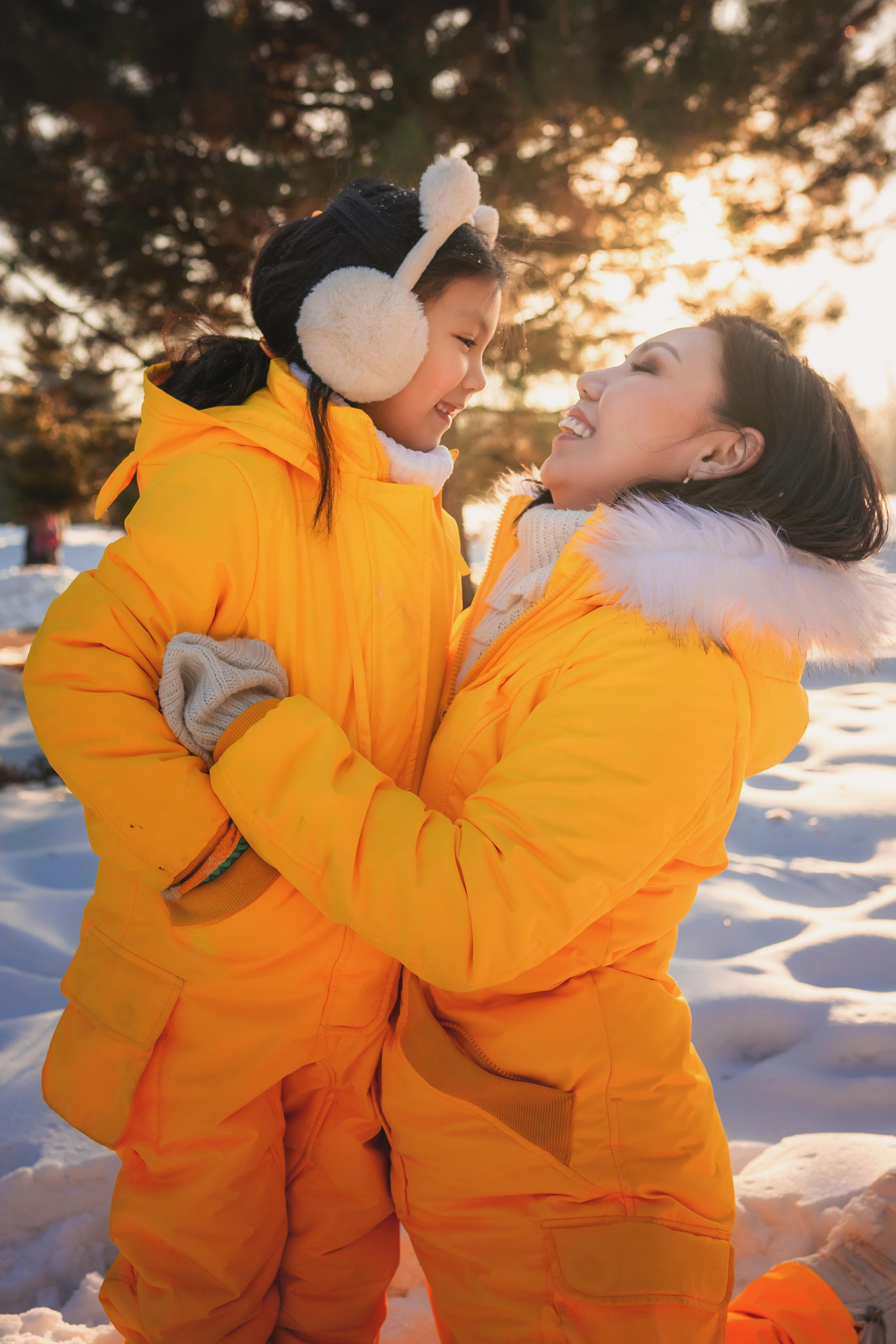 Мадина и Диана. Семейный фотограф в Алматы Анжелика Али Номан
