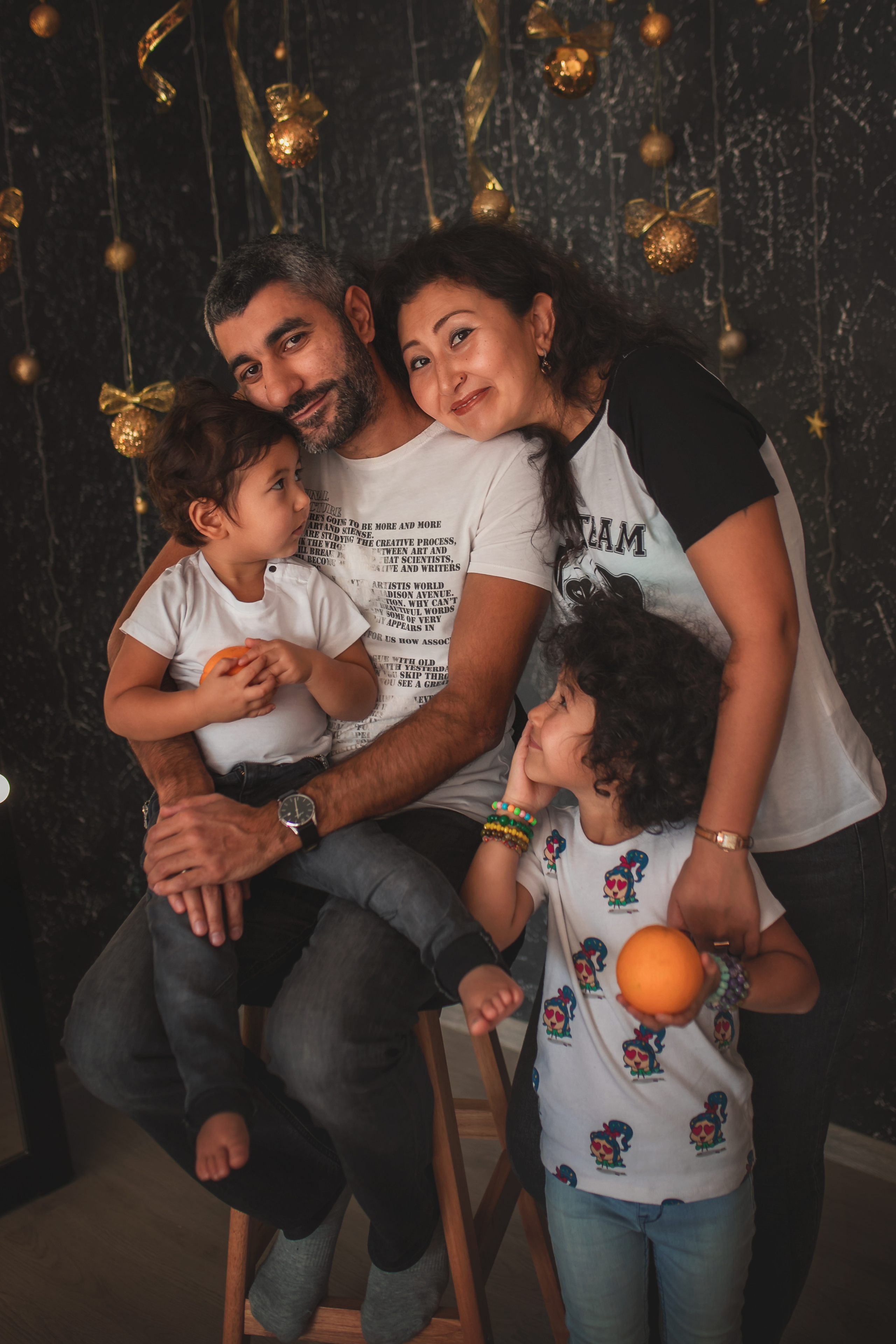 Умид, Малика, Сева, Муслим. Семейный фотограф в Алматы Анжелика Али Номан