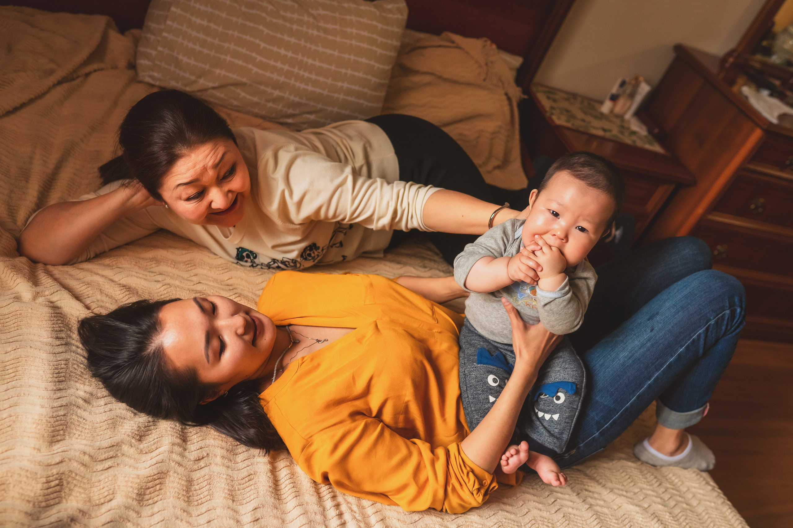 4 поколения. Семейный фотограф в Алматы Анжелика Али Номан