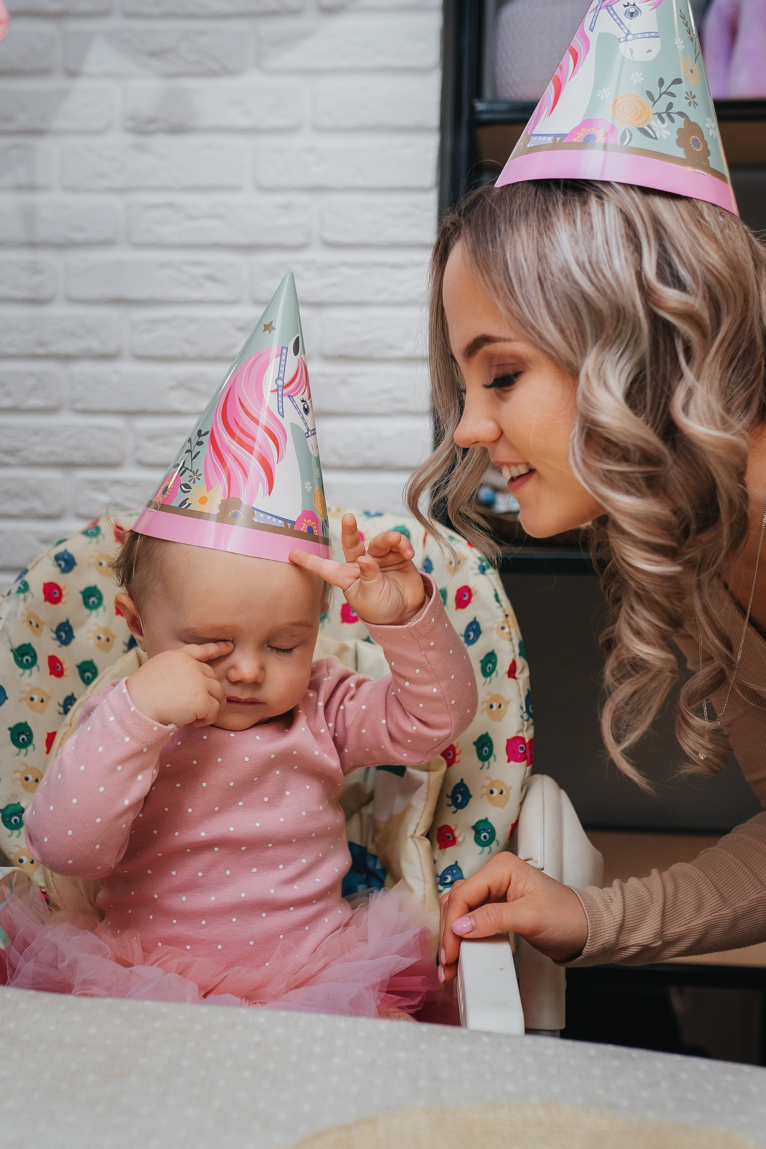 Годик Алисы дома. Семейный фотограф в Алматы Анжелика Али Номан