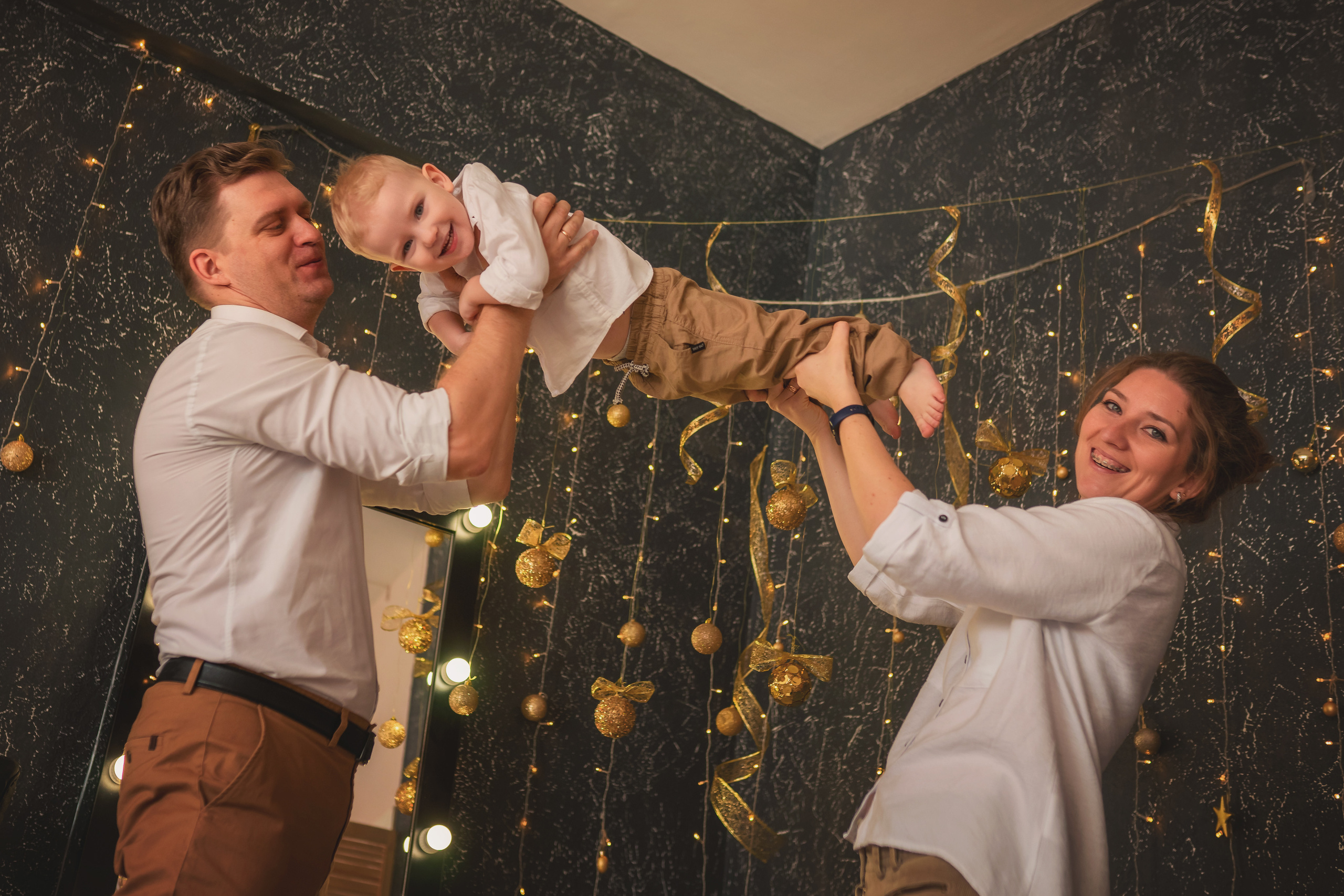 Миша, Настя, Полина и Леша. Семейный фотограф в Алматы Анжелика Али Номан