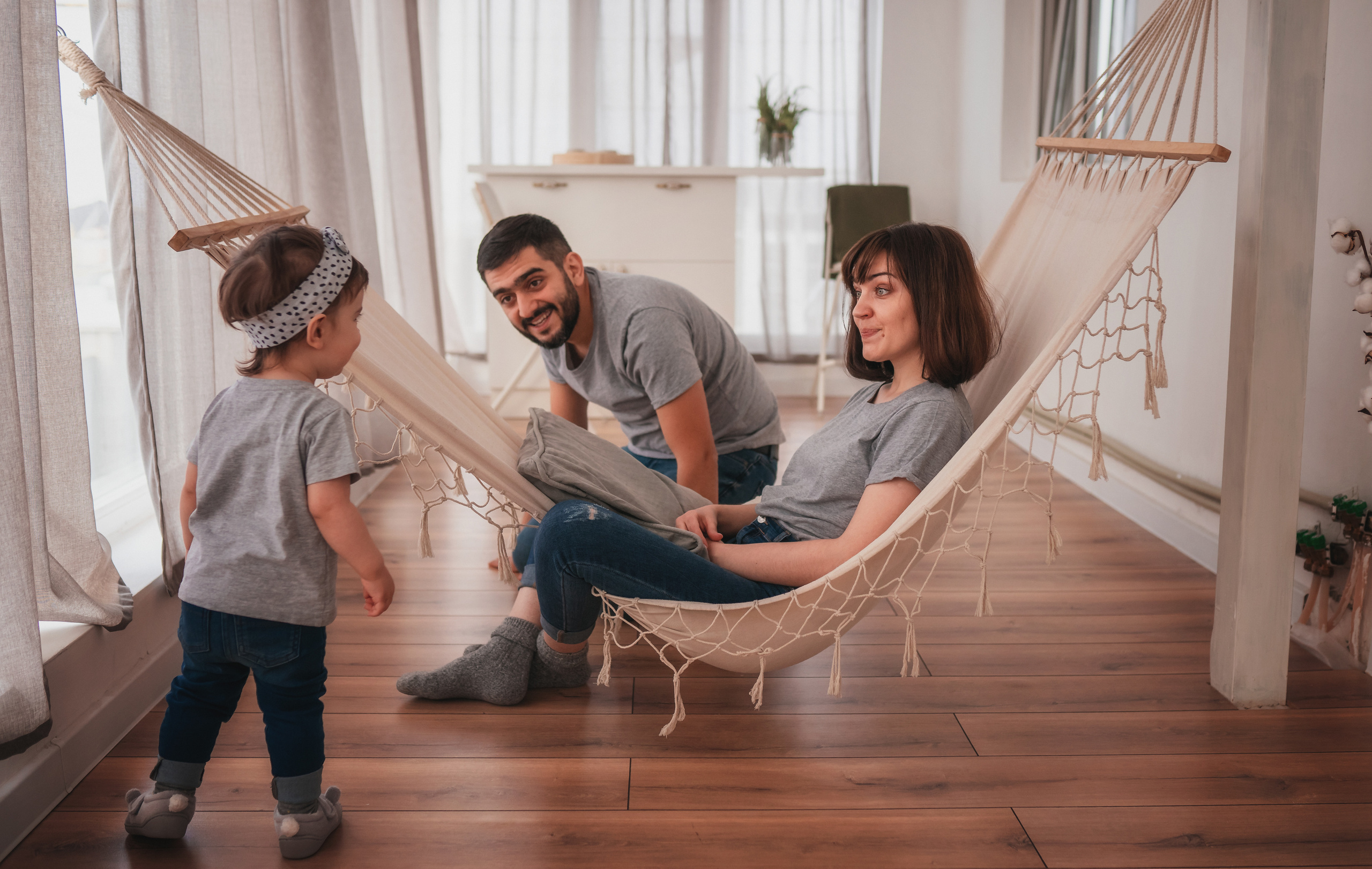 Арутюн, Марина, Карина. Семейный фотограф в Алматы Анжелика Али Номан