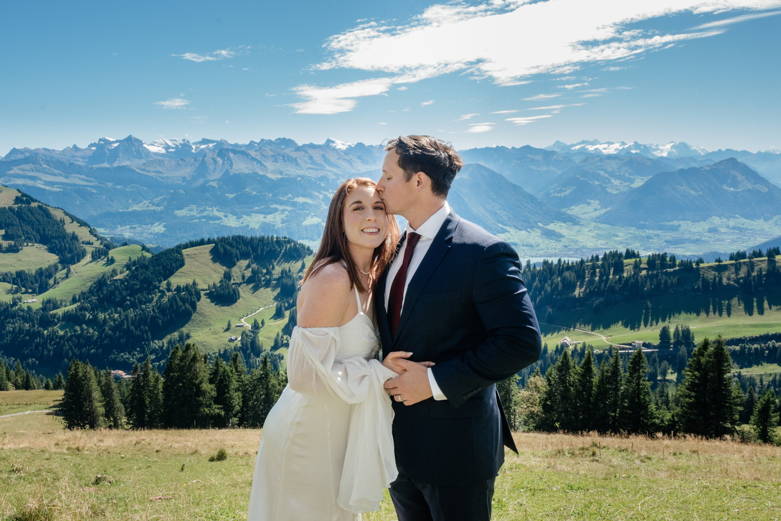 Elizabeth & Mitchell (Lucerne). Photographer in Interlaken area