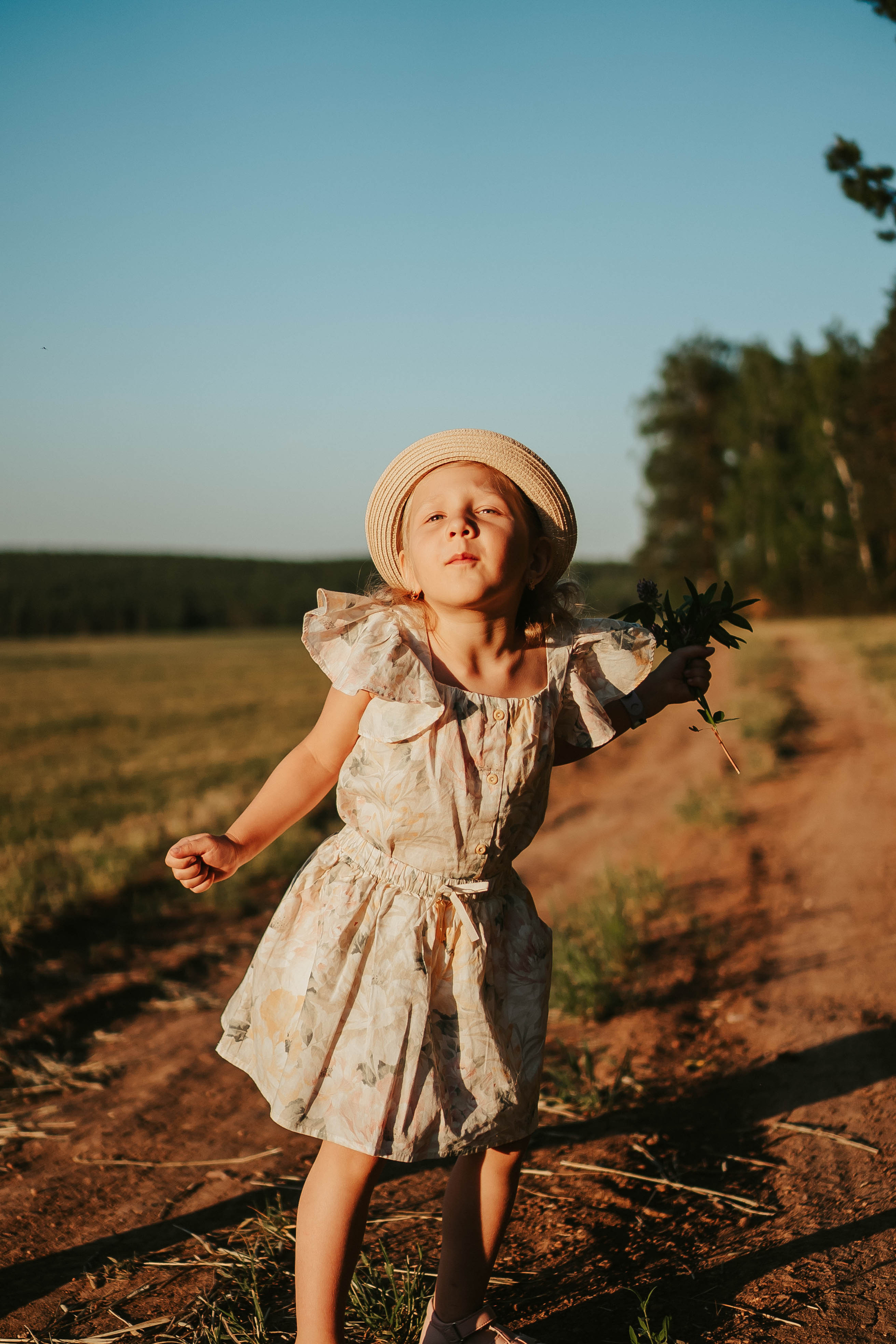 Очень солнечно