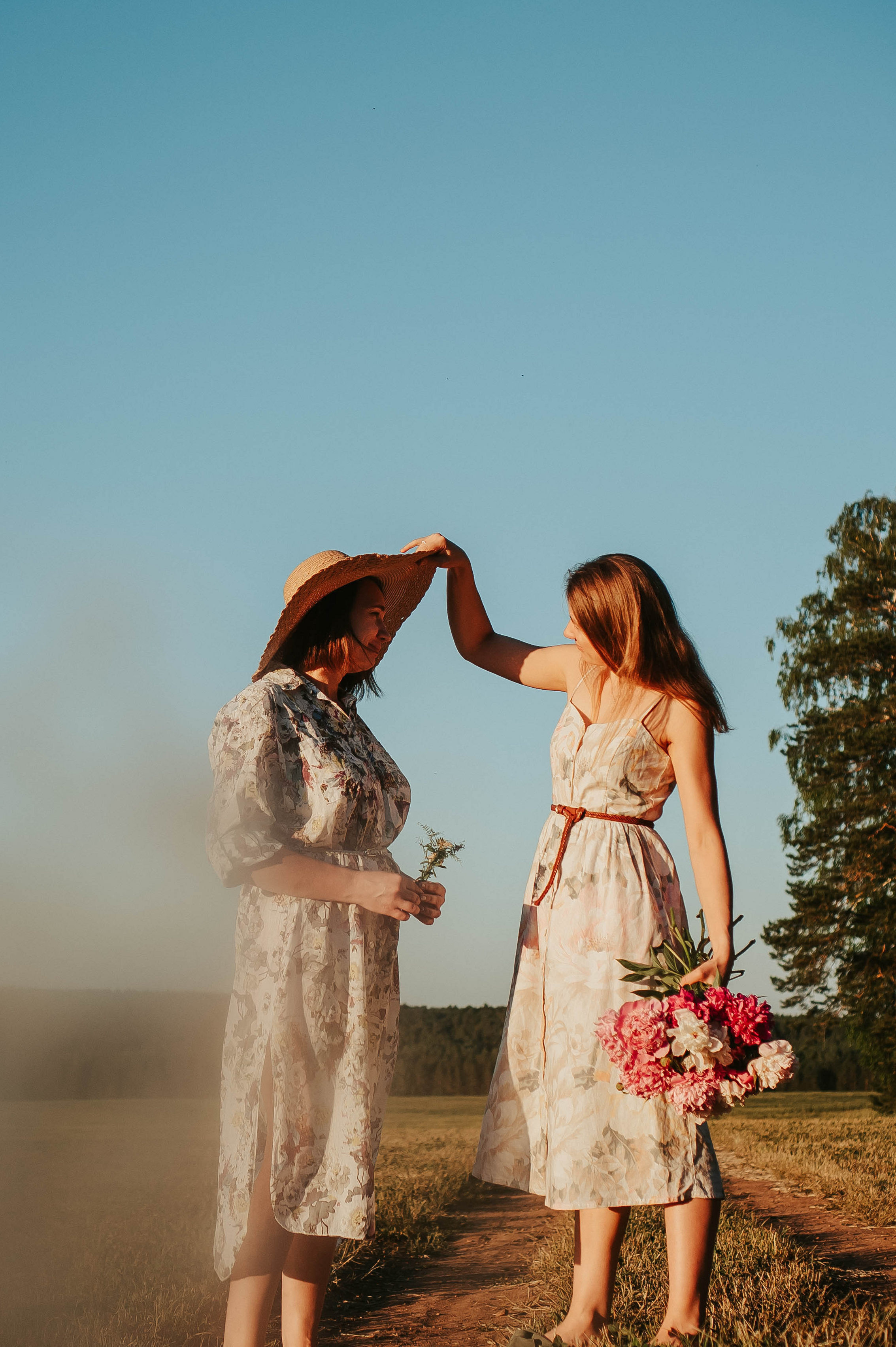 Очень солнечно