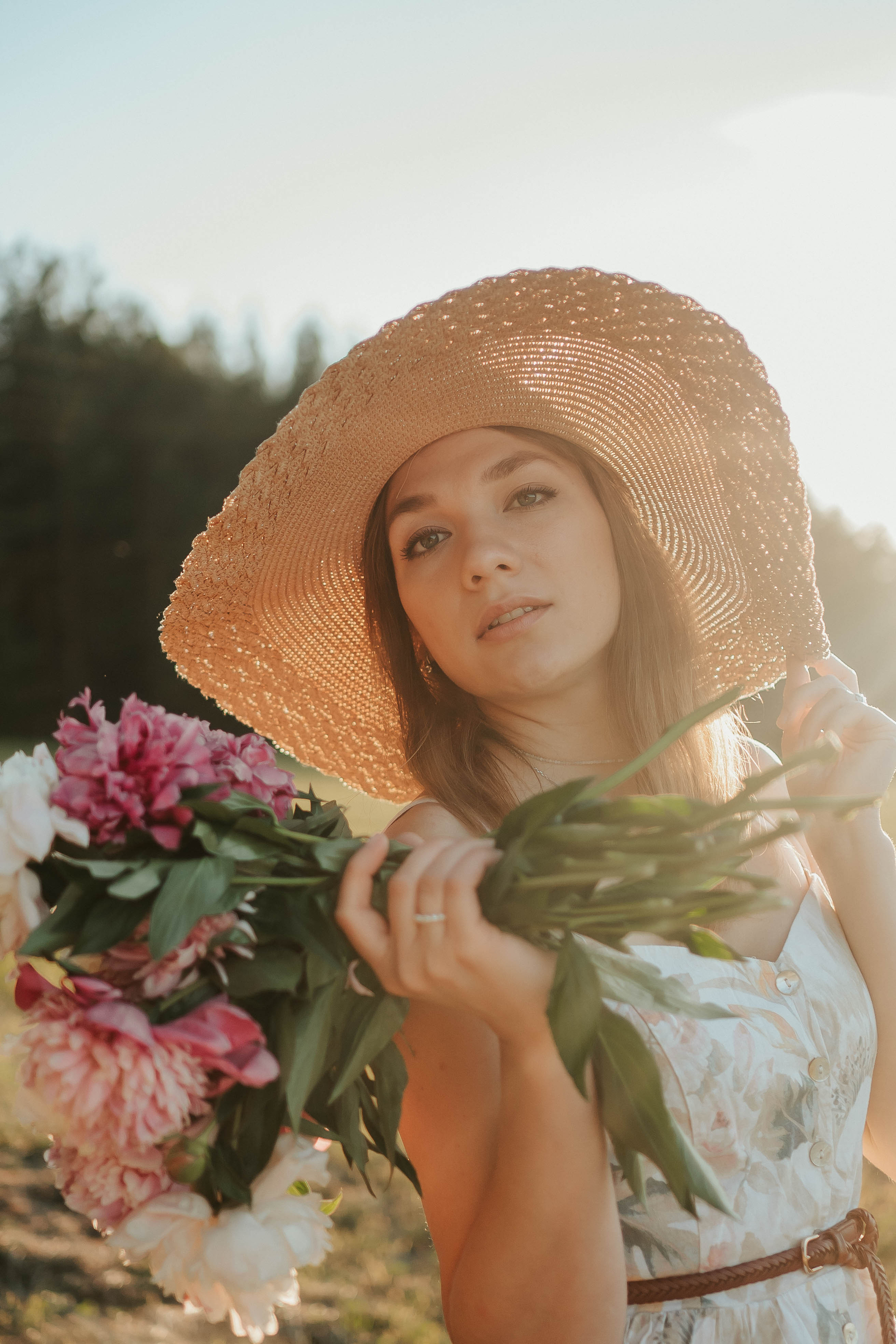 Очень солнечно