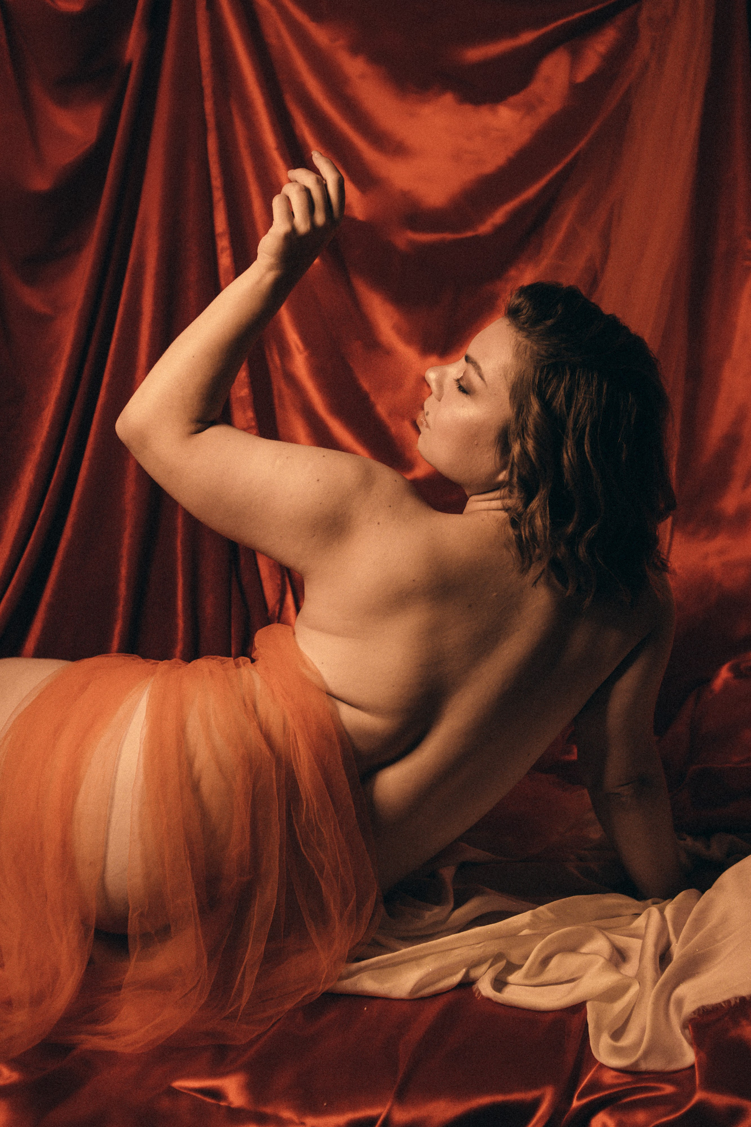 Подборка ню. Креативный и женский Фотограф Омске Наталья Лебедева