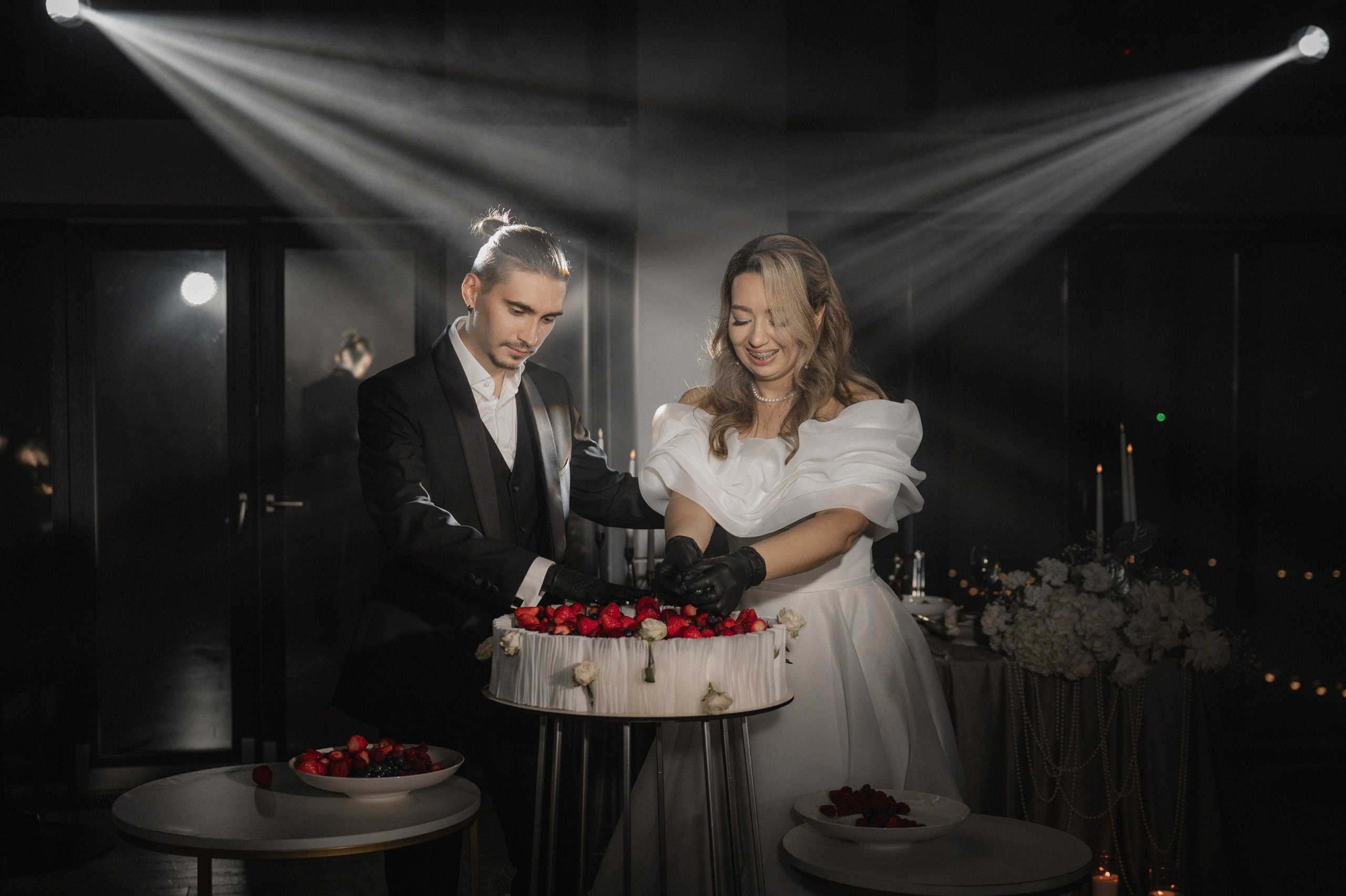 Николь и Артем Теплица парк. Свадебный фотограф Раменское-Москва