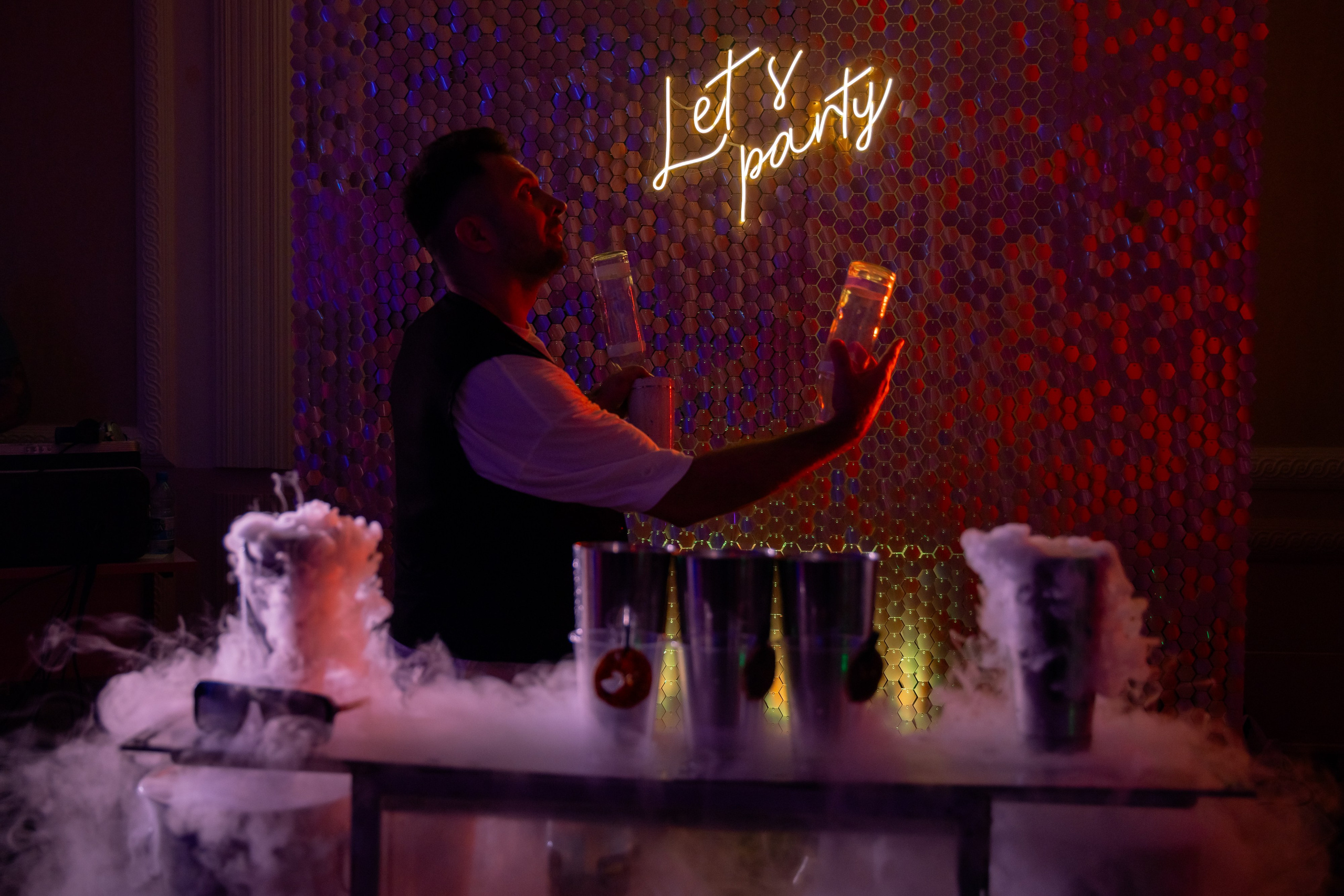 Школьный выпускной 2024 год в Соколе (Минск). Свадебный фотограф в Минске/Беларуси Сергей Спиридонов