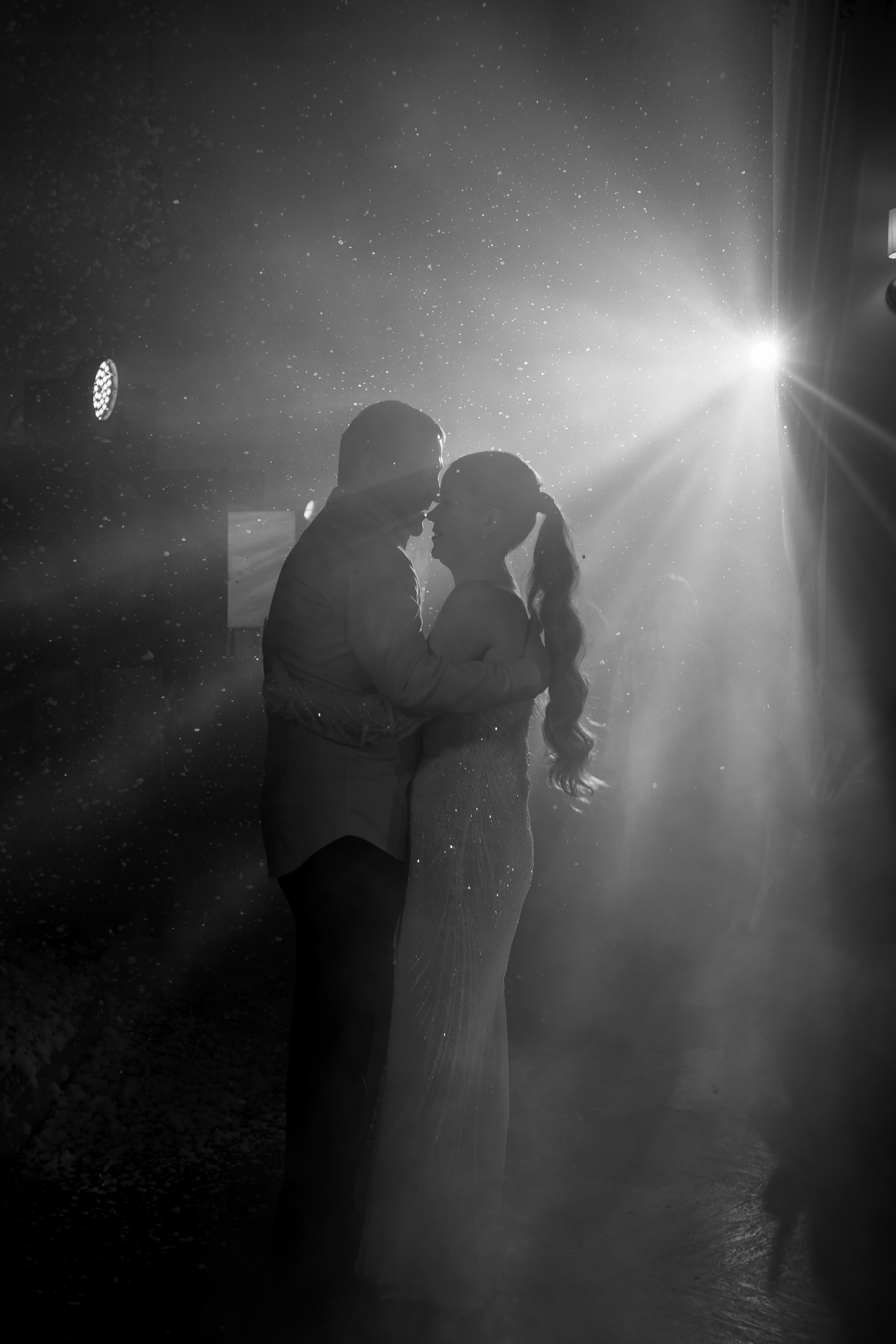 СВАДЕБНАЯ СЬЕМКА СБОРОВ В ОТЕЛЕ И ВЫЕЗД НА ЦЕРЕМОНИЮ (СНЯТО В СИБИРЕ В НИЖНЕВАРТОВСКЕ). Профессиональный фотограф, Санкт-Петербург — Виктория Богомолова