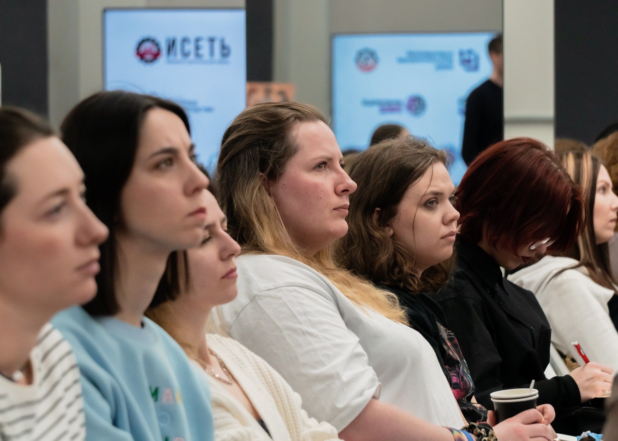 Дизайн Квартал 2024. Фотограф-анималист Ксения Воробьева, Москва