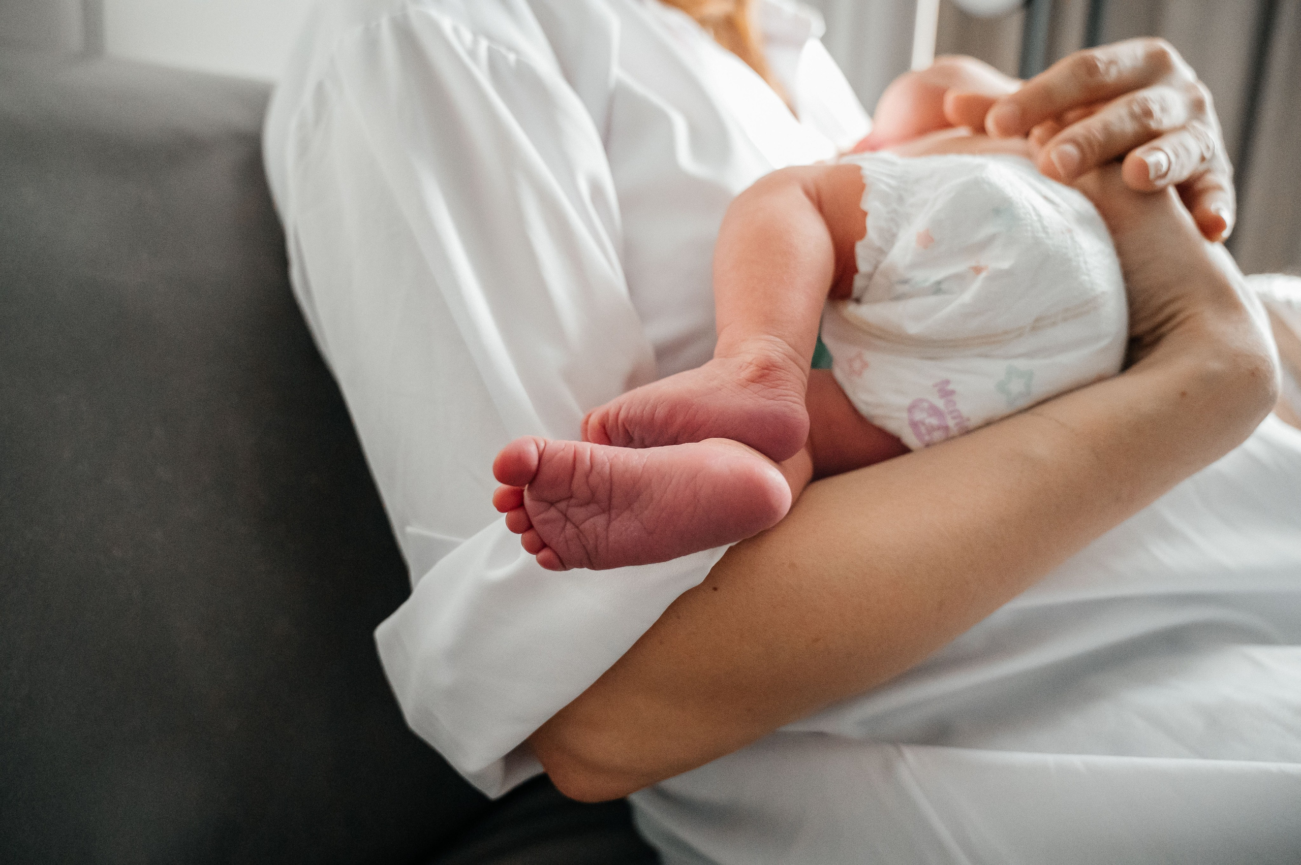 Выписка Алисии МД Лахта. Фотограф на роды СПБ Юлия Герасимова