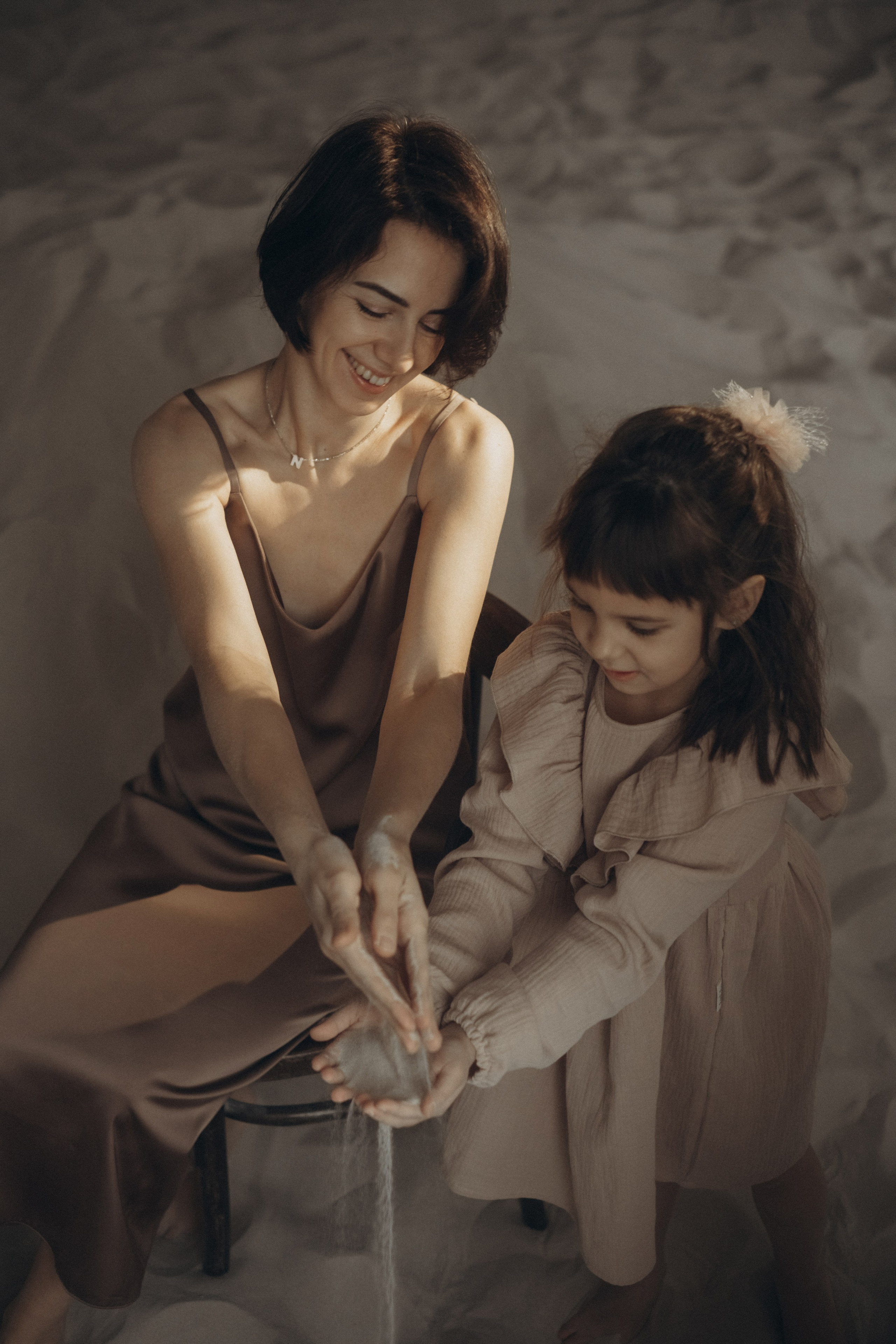 Семейная фотосессия в студии. Семейный и детский фотограф в Санкт-Петербурге