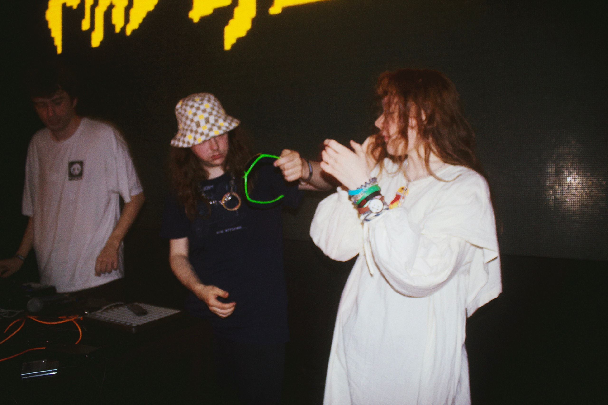 Фестиваль MASHUPBLE4. Концертный и портретный фотограф в Москве Соня Спросонья