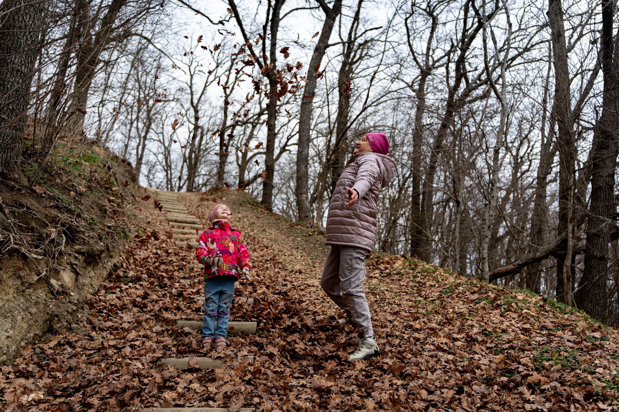 Семейная фотосессия в Абрау-Дюрсо. Семейный и детский фотограф Екатерина Черняева. Снимаю портреты, love story, фотопрогулки, работаю на улице, в кафе, студии, дома у клиента