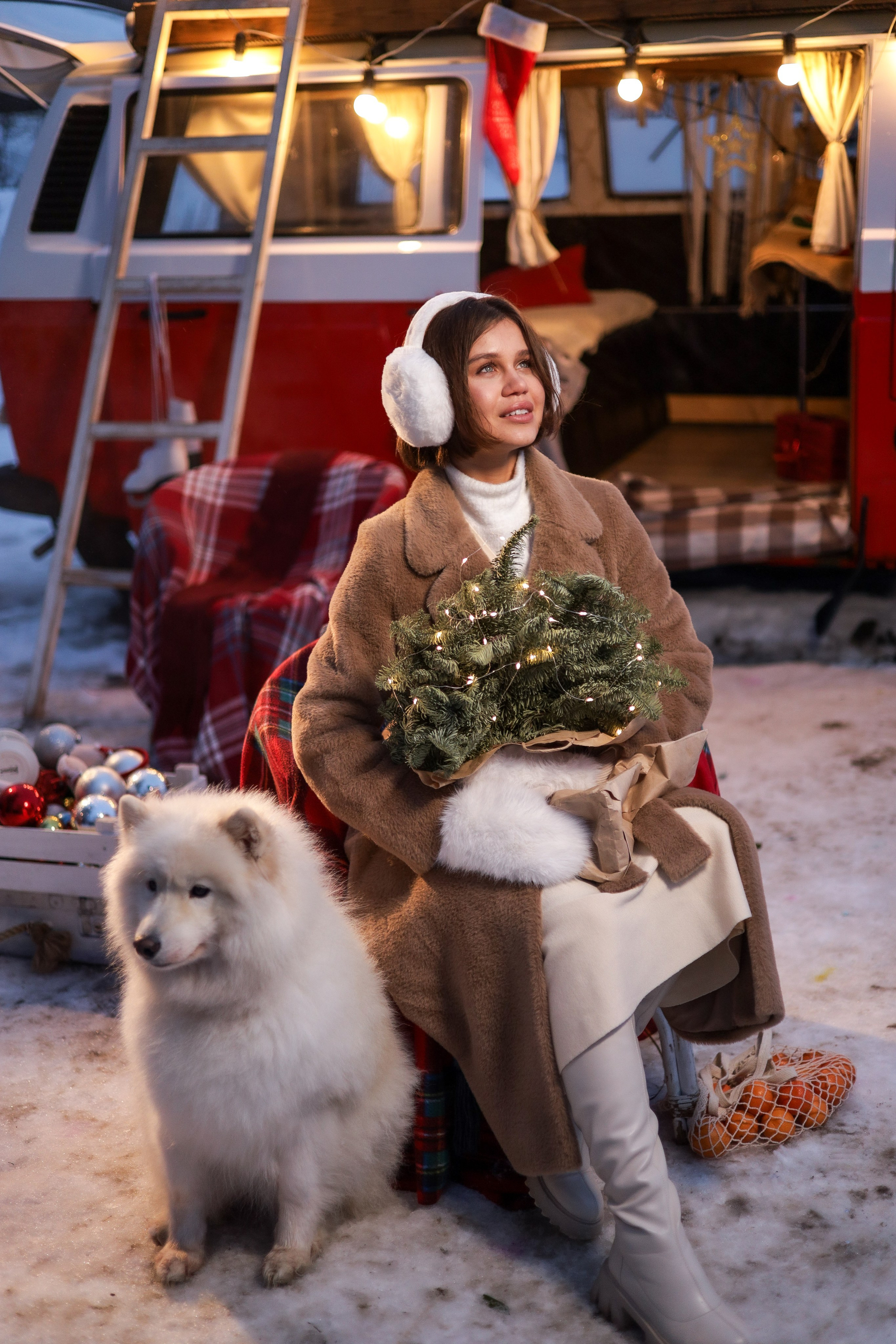 Аня и пушистик Санни. Ваш семейный фотограф