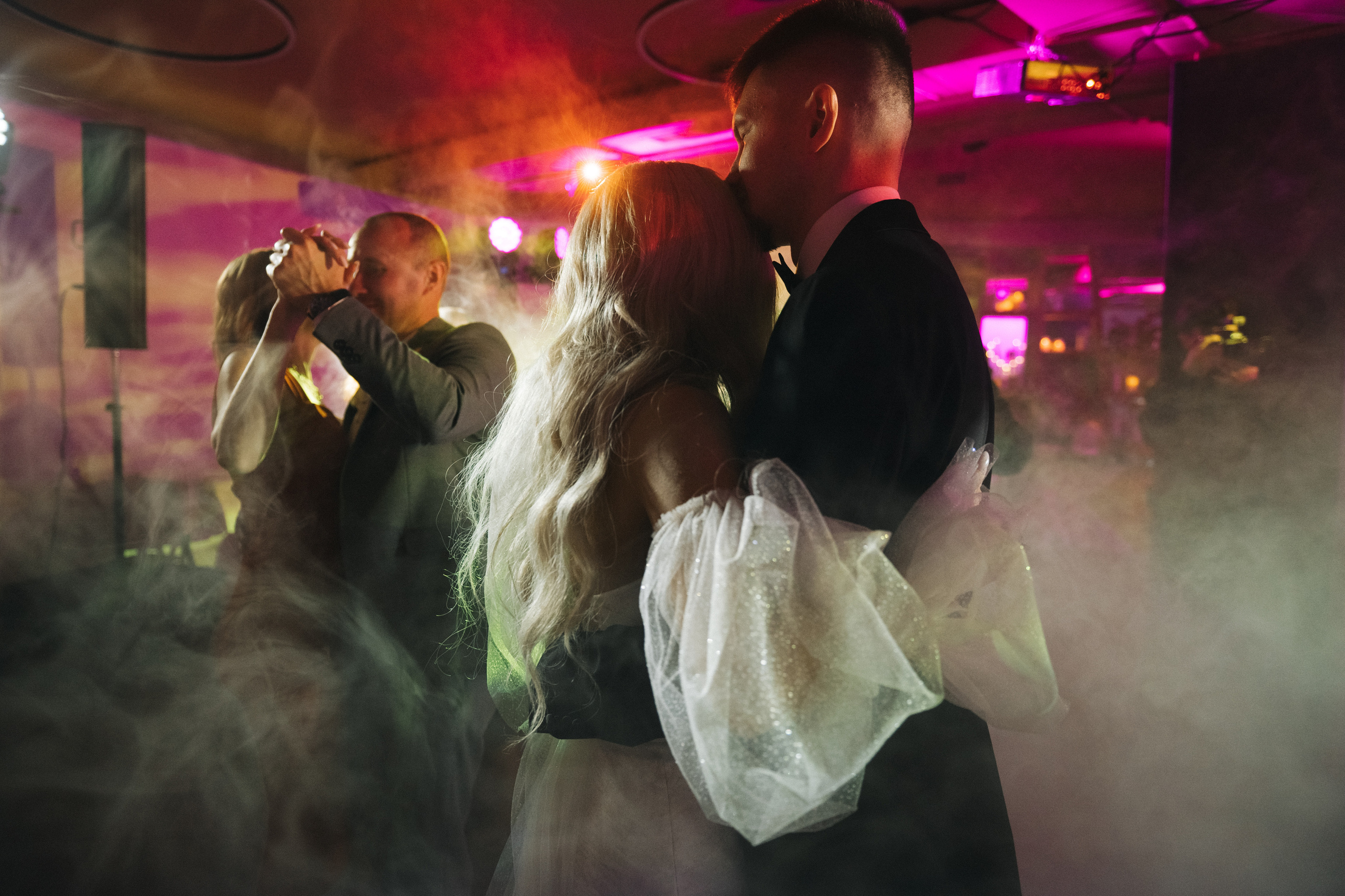 About. Алина Посторонка