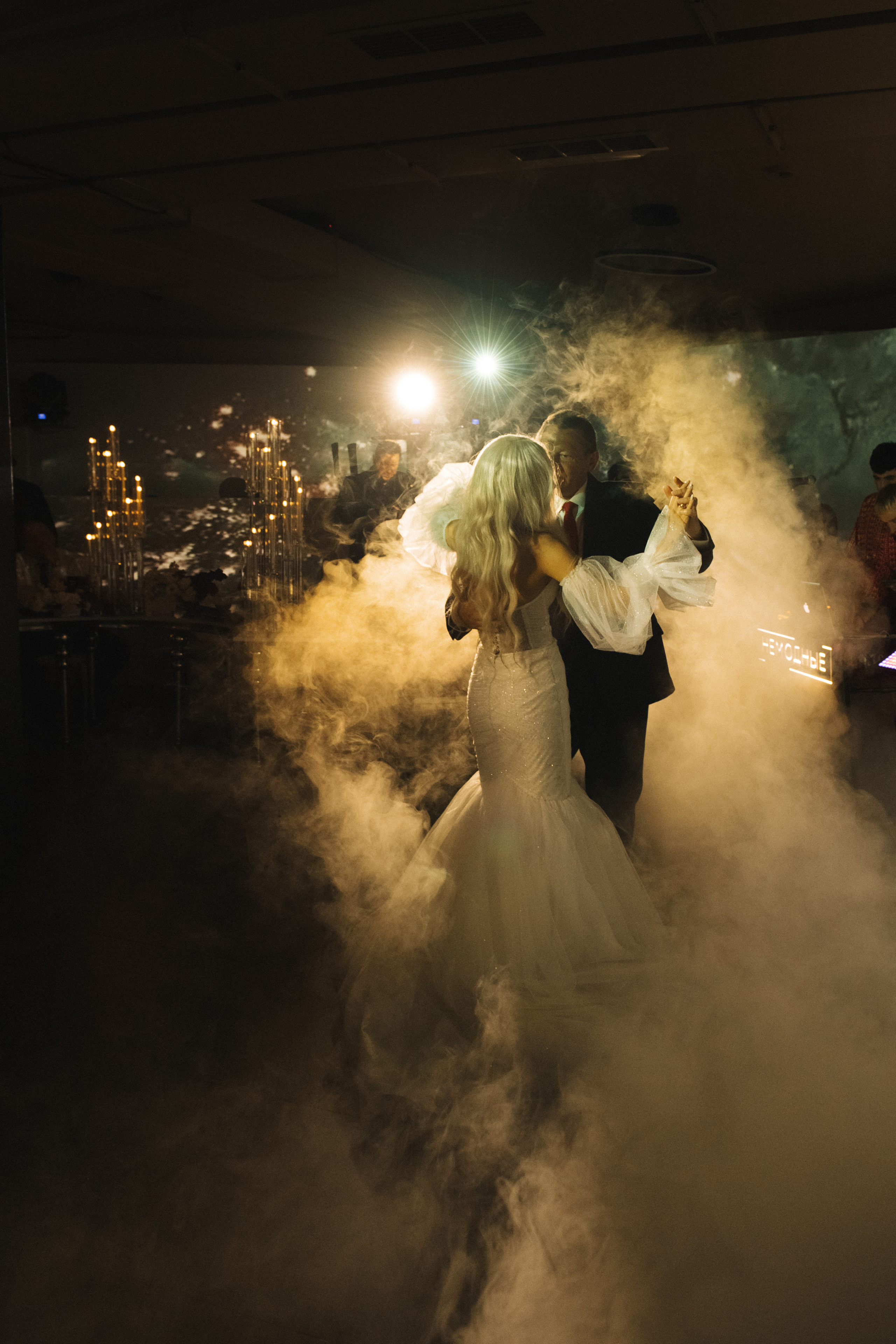 About. Алина Посторонка