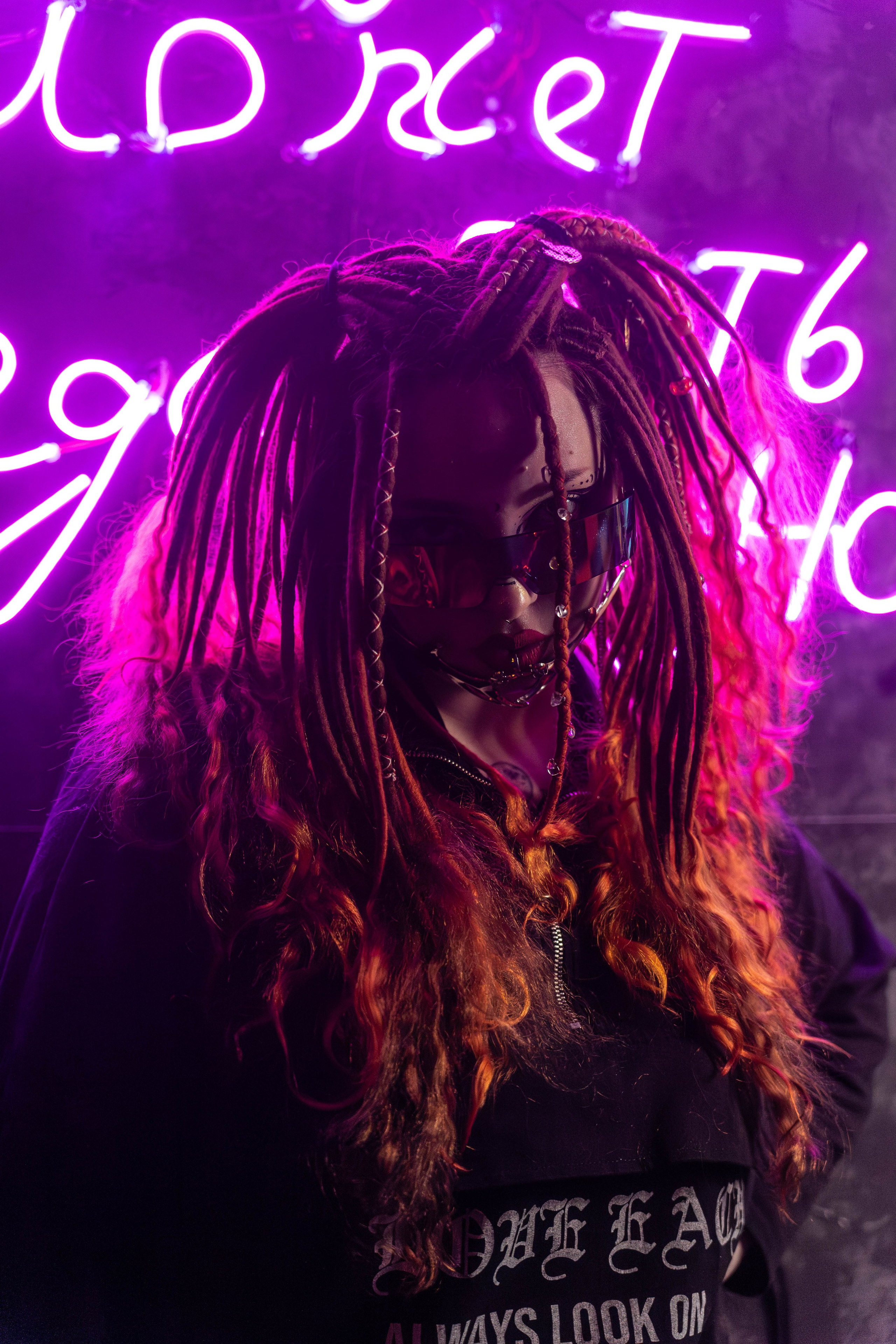 Неоновое безумие. Твой фотограф в Санкт-Петербурге