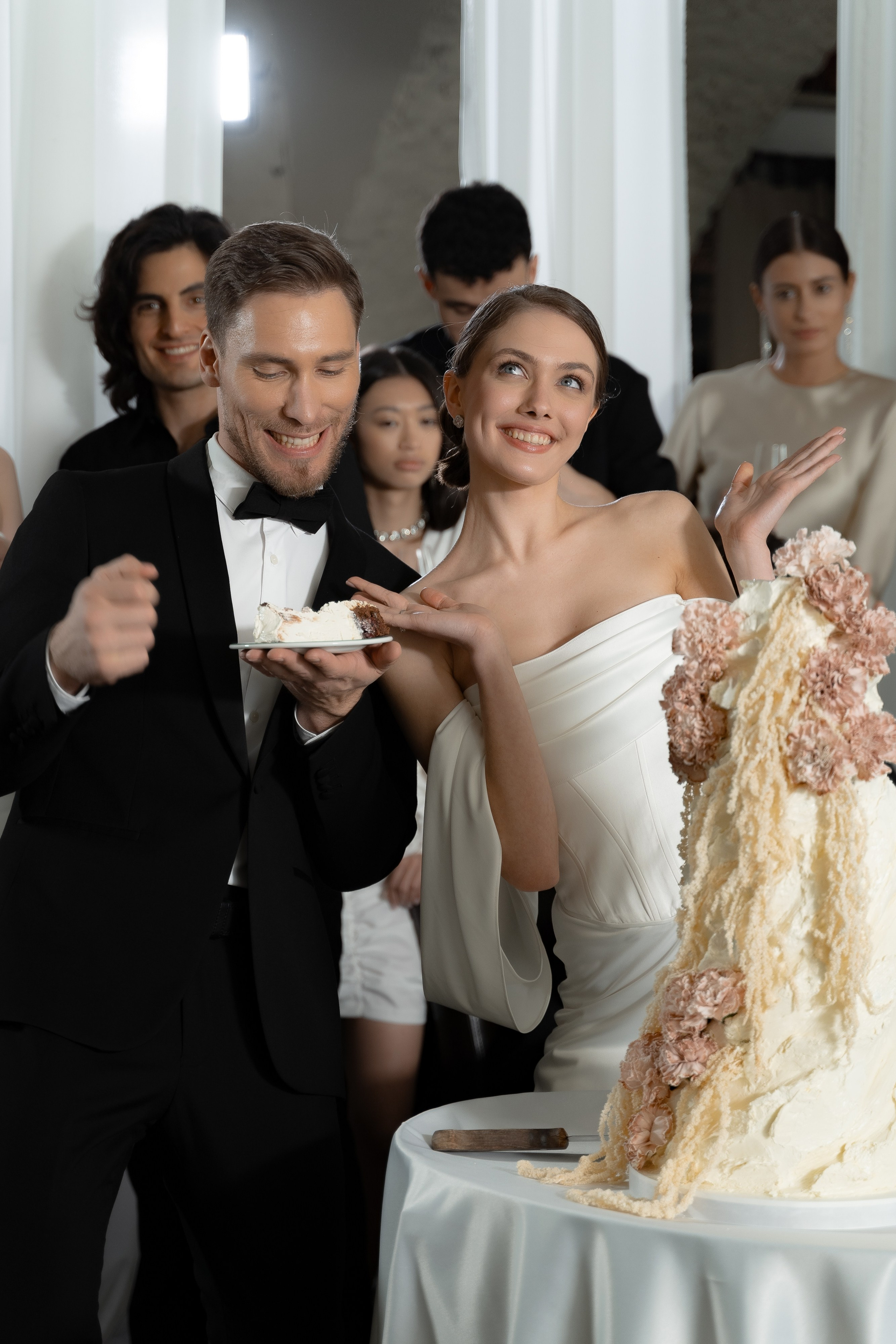 Камерная свадьба в ресторане Stroganoff. Свадебный фотограф Дмитрий Родионов — Санкт-Петербург и Ленинградская область