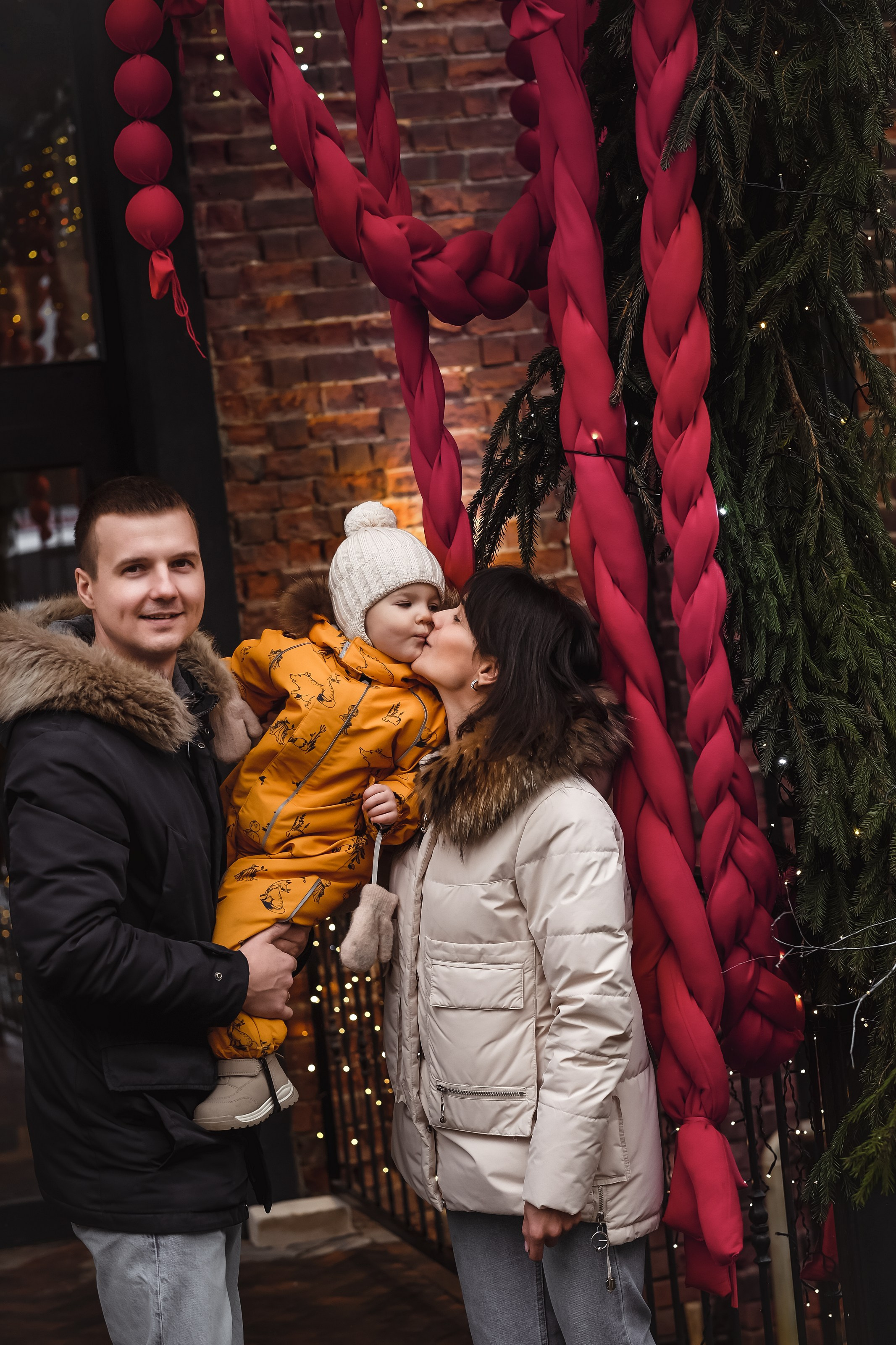 Новогодние семейные фото. Свадебный и семейный фотограф Амина Шабанова