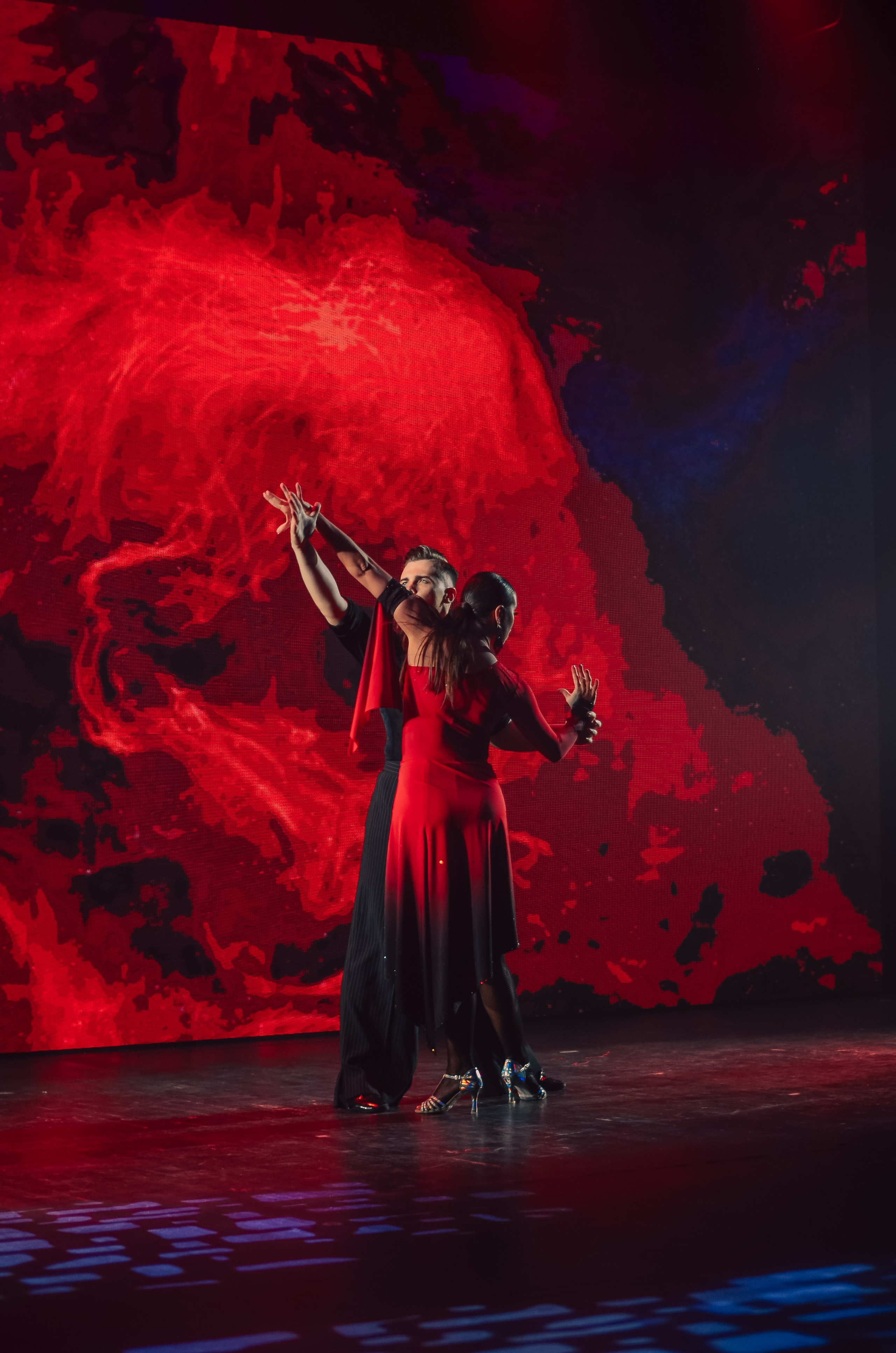 Фоторепортаж танцевального мероприятия. Денисова Аля — фотограф для парных съемок и индивидуальных историй в Барнауле