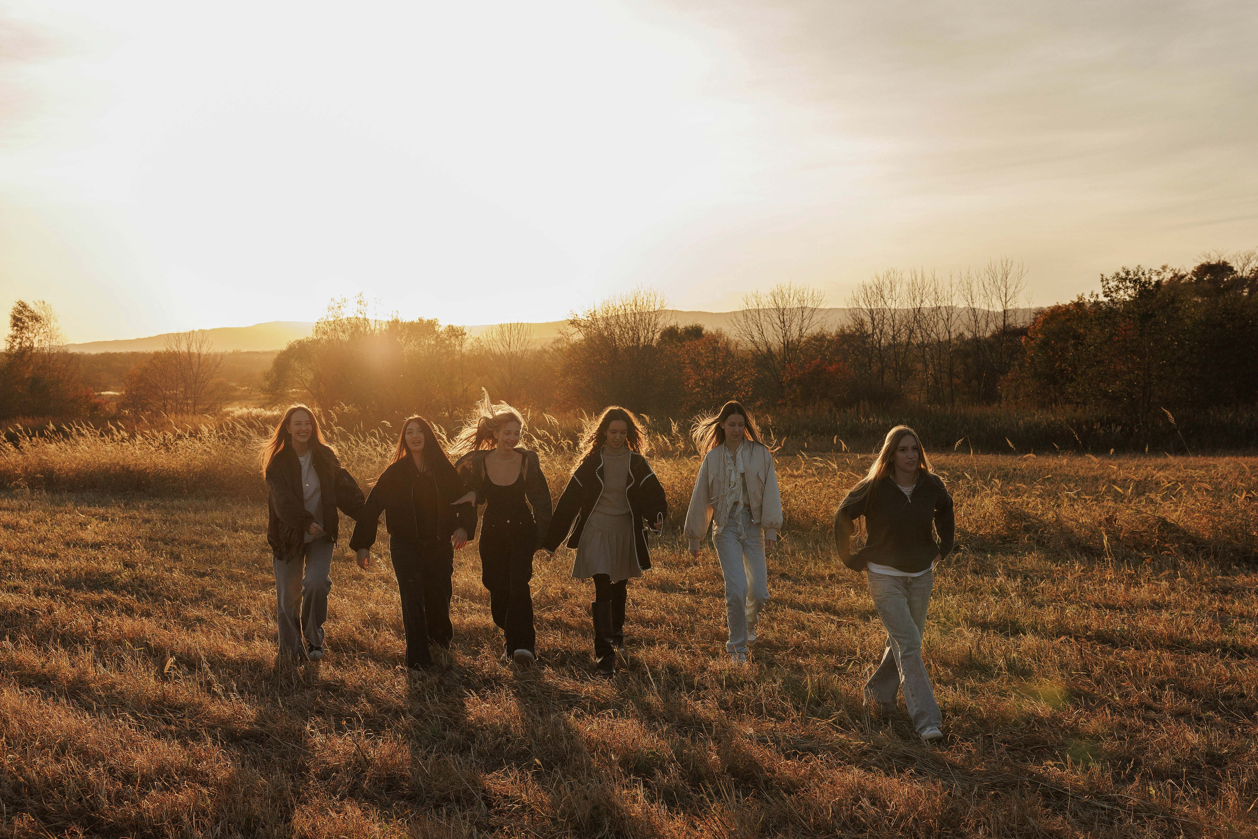 Осень 11 класс (съемка в поле). Photoalbum-vl.ru