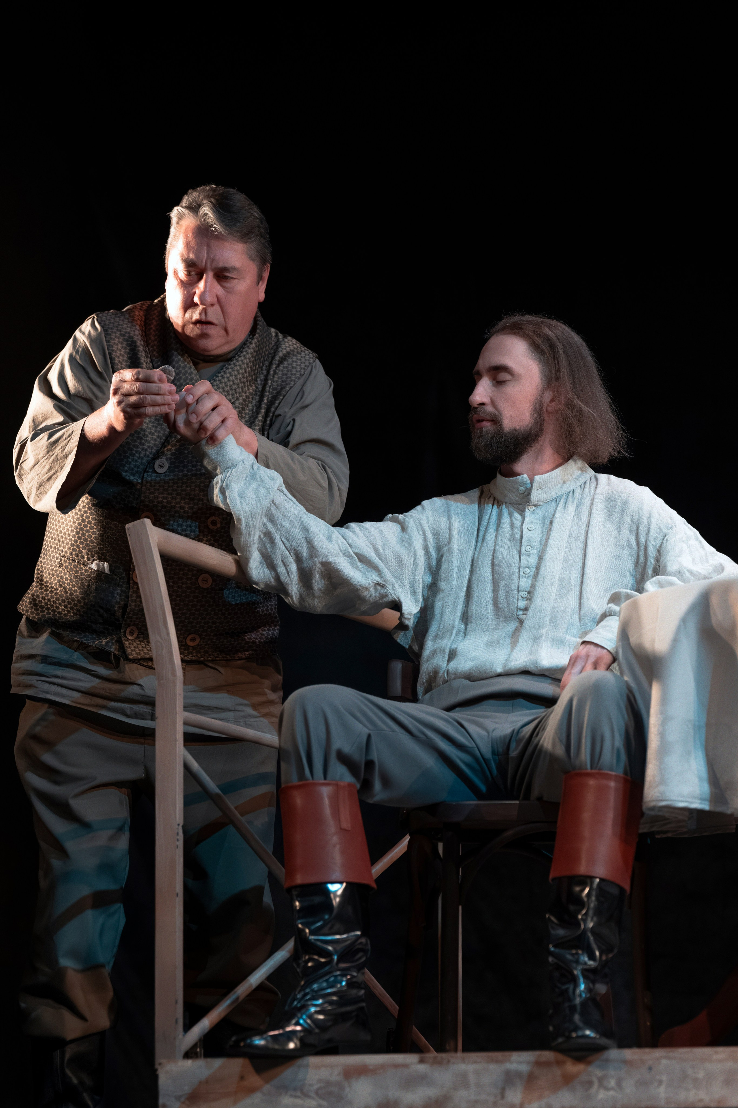 Театр Роста: Отцы и Дети. Сайт фотографа Сергея Абрамова