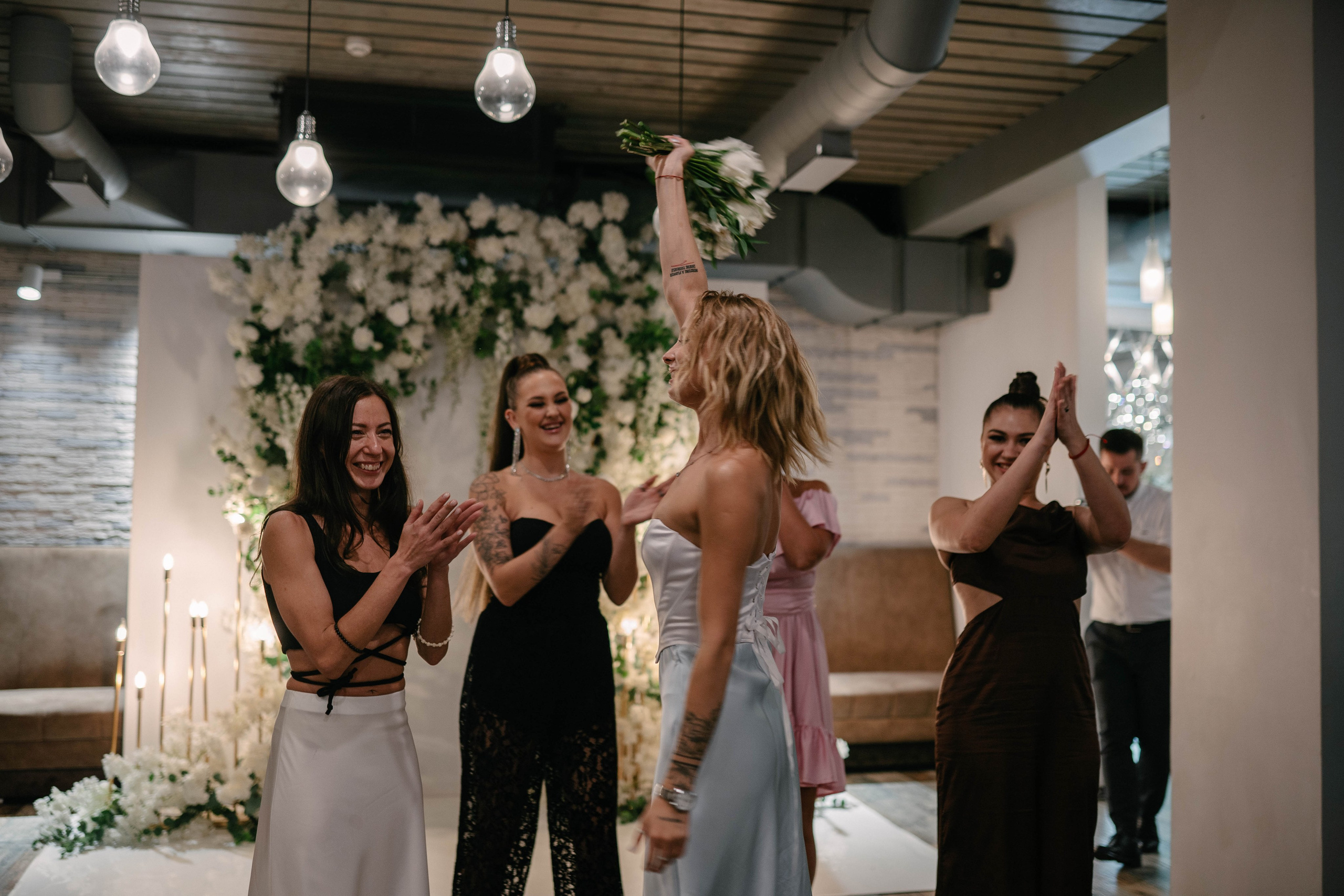 Нанфу и Александра. Первая встреча, лавстори, церемония и банкет. Фотограф Чита. Индивидуальные портреты, LoveStory, свадьбы