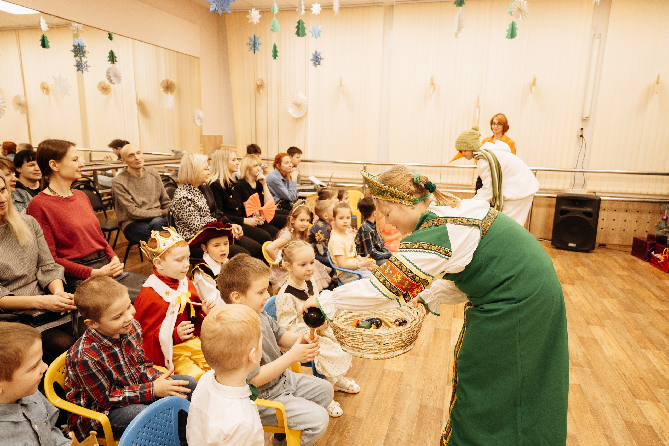 Новогодние Елки 2024 в ДЦ «Феникс». Семейный фотограф в Рязани и Рязанской области