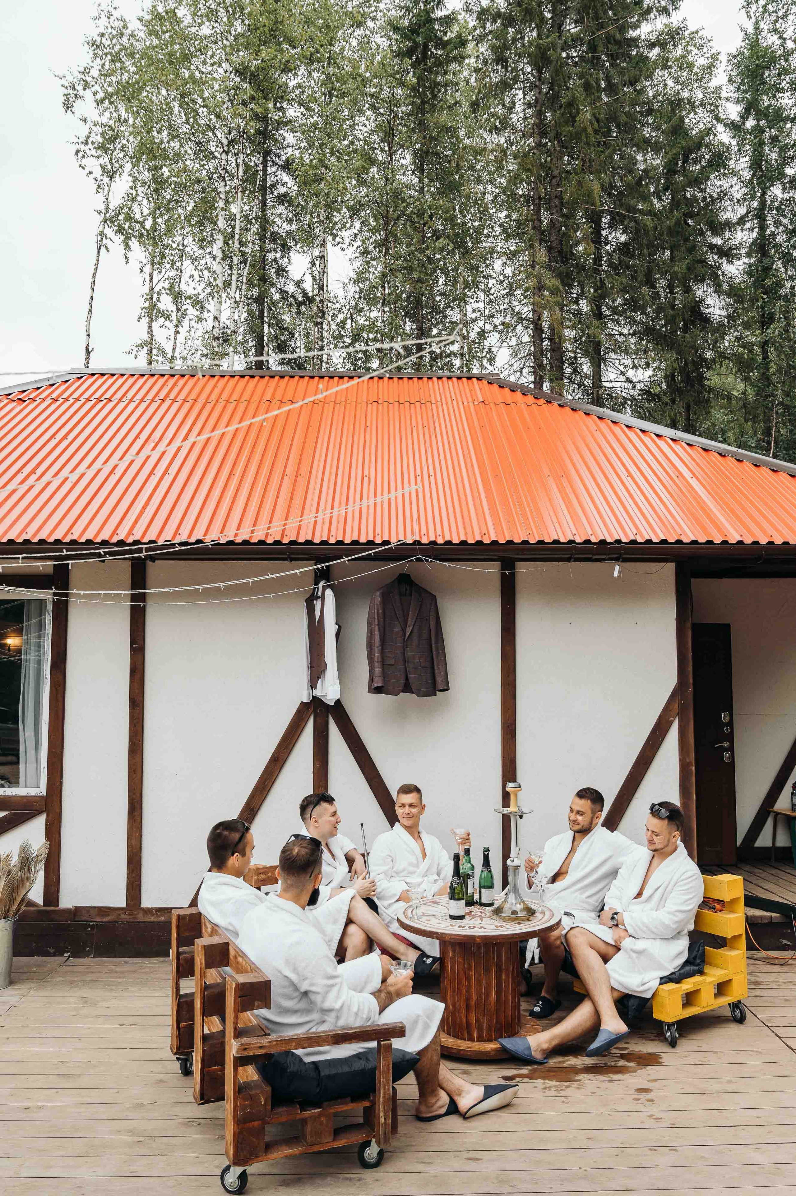 Свадебная фотосессия и прогулка на свежем воздухе. Свадебный и семейный фотограф в Котласе Никита Попов