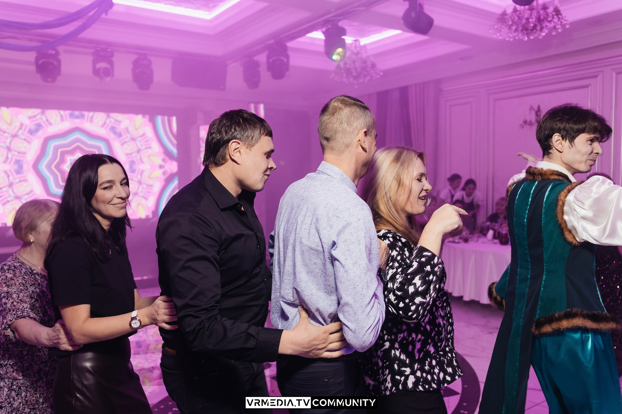 Мюзикл «12 Месяцев» в ресторане «Лазурный берег»