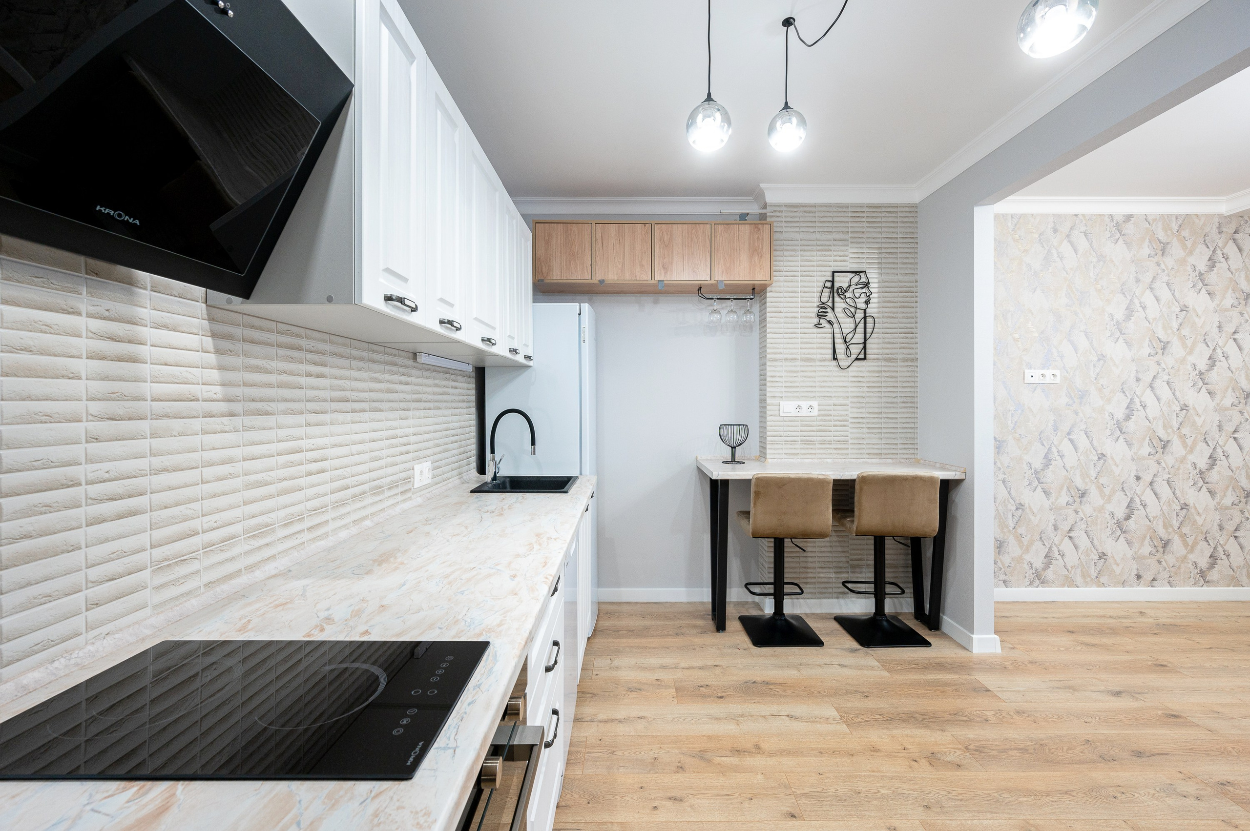 Квартира на продажу Санкт-Петербугр. Интерьерный фотограф. Фото- видеосъемка недвижимости Санкт-Петербург