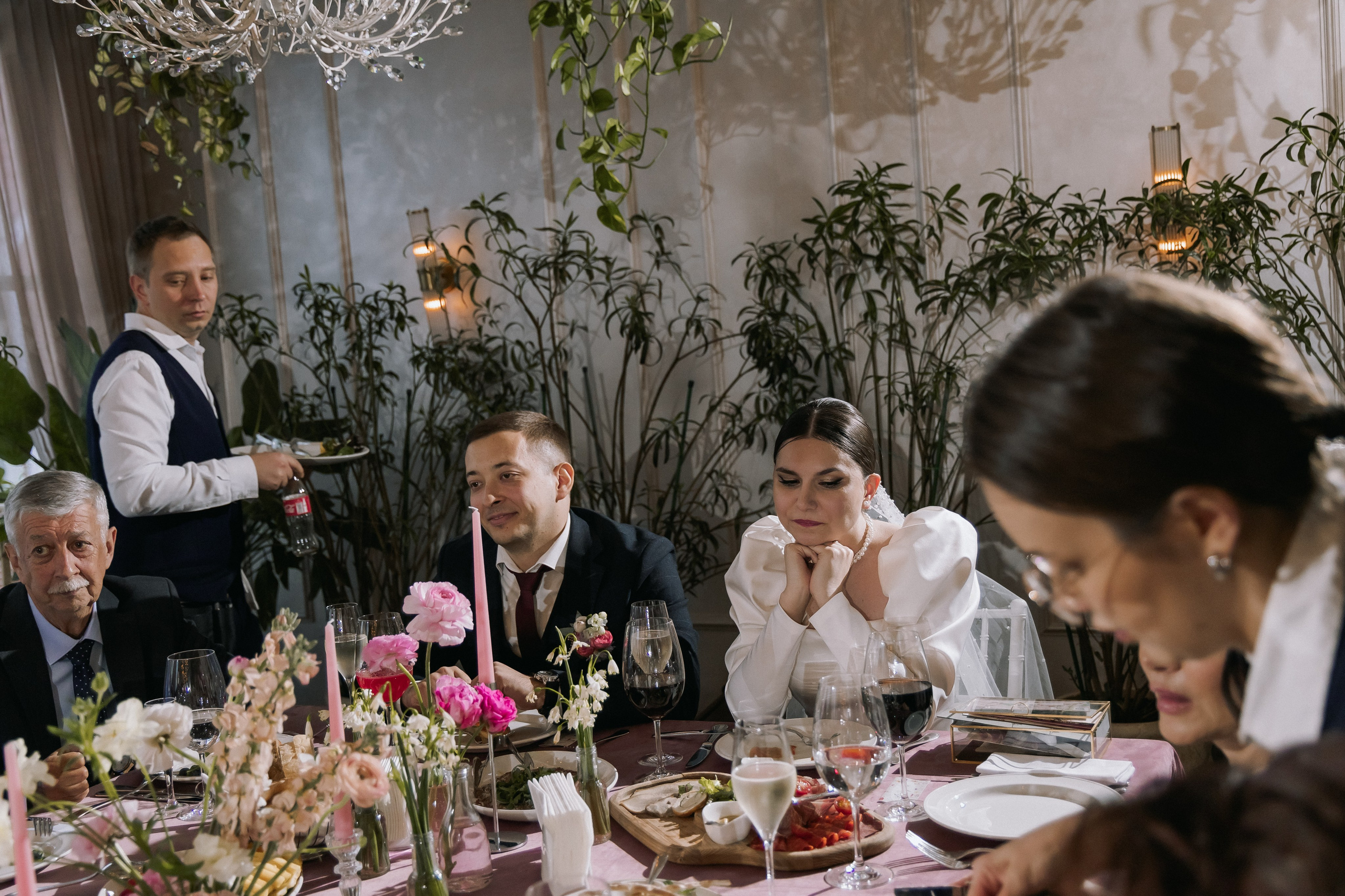 Яна и Святослав. Свадебный день. Свадебная фотография. Арина Рубах